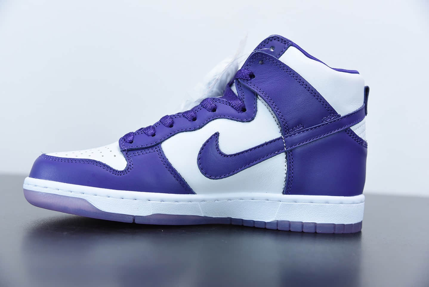 耐克Nike Dunk High “Varsity Purple” 白紫扣篮系列复古高帮休闲运动滑板板鞋纯原版本 货号：DC5382-100