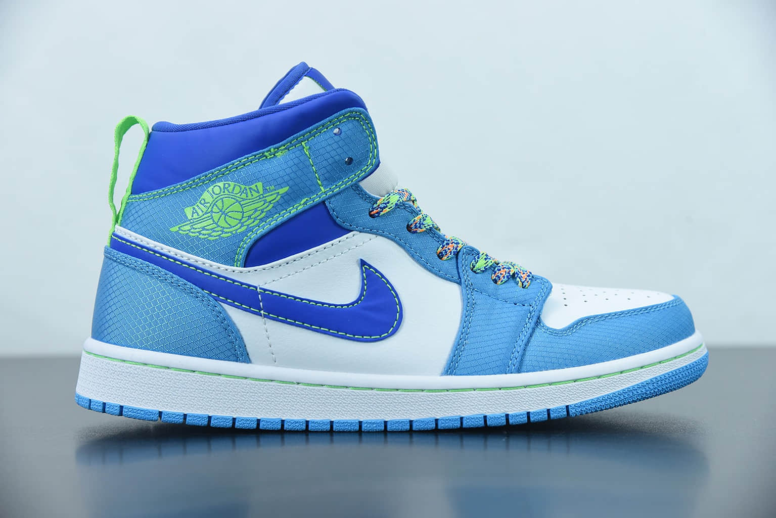 乔丹Air Jordan 1 Mid GS AJ1 蓝绿湖水绿中帮文化篮球鞋纯原版本 货号：DA8010 400