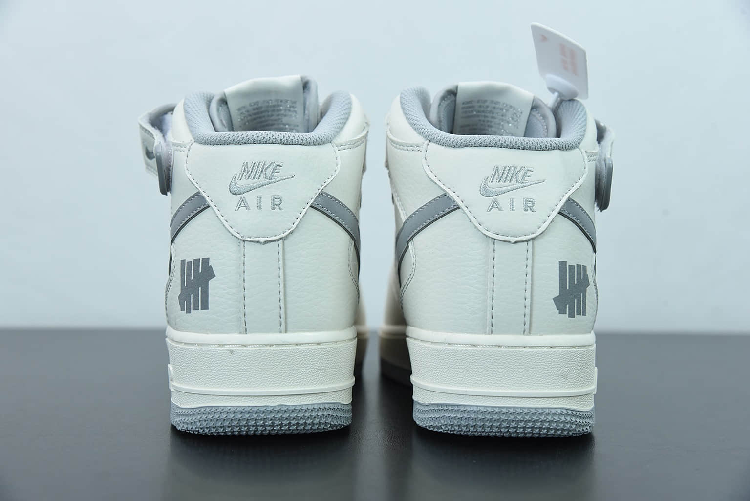 耐克 Nike Undefeated x NK Air Force 1 Mid夜魔侠空军一号中帮休闲板鞋纯原版本 货号：AO6617-306