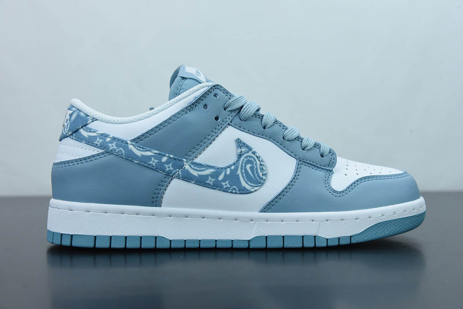 耐克 Nike Dunk Low Greenblue paisley 蓝绿色佩斯利扣碎篮板时尚休闲板鞋纯原版本 货号：DH4401-101