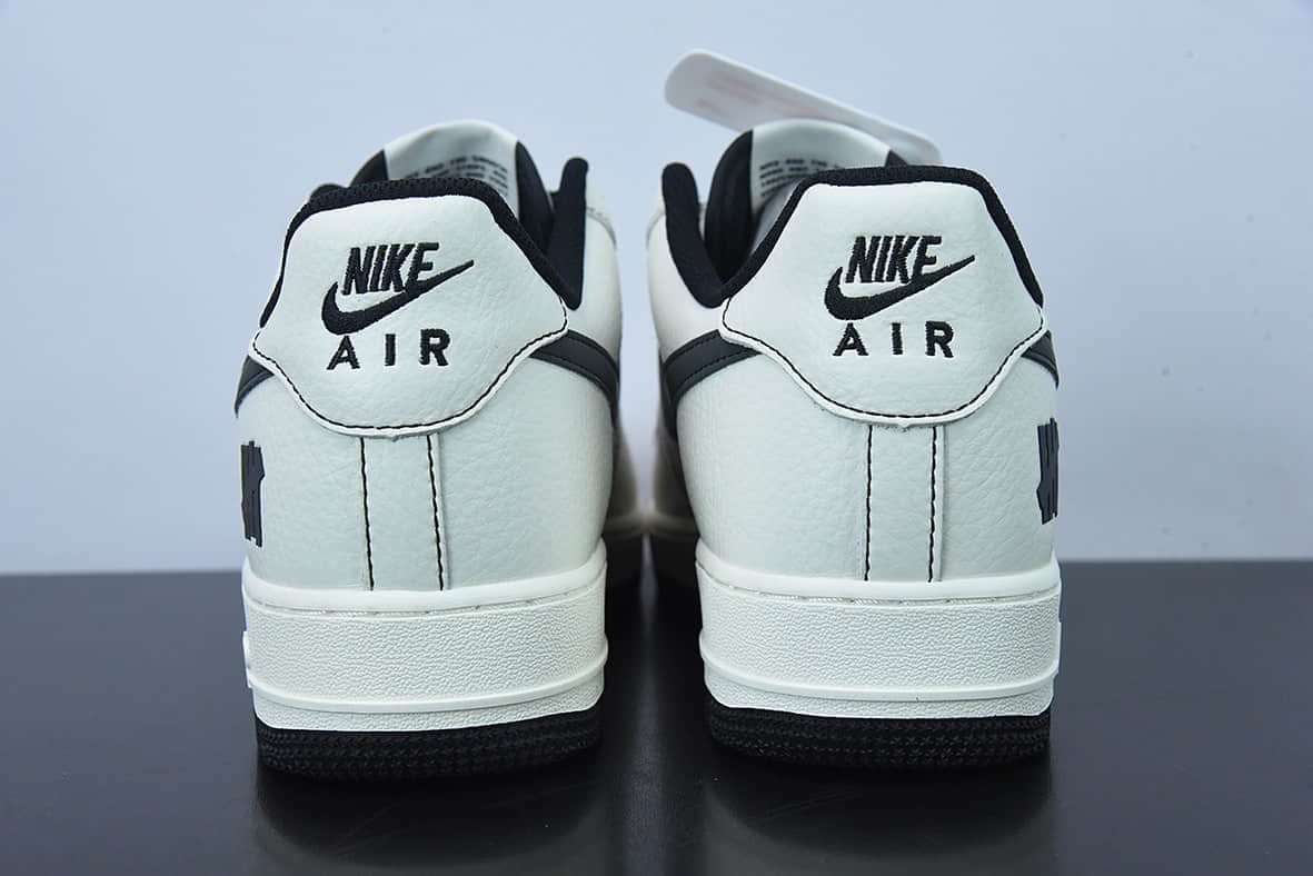 耐克Nike Air Force 1'07 LowMilk WhitePurple皮革米白反光镭射车线空军一号低帮休闲板鞋纯原版本 货号：312588-121