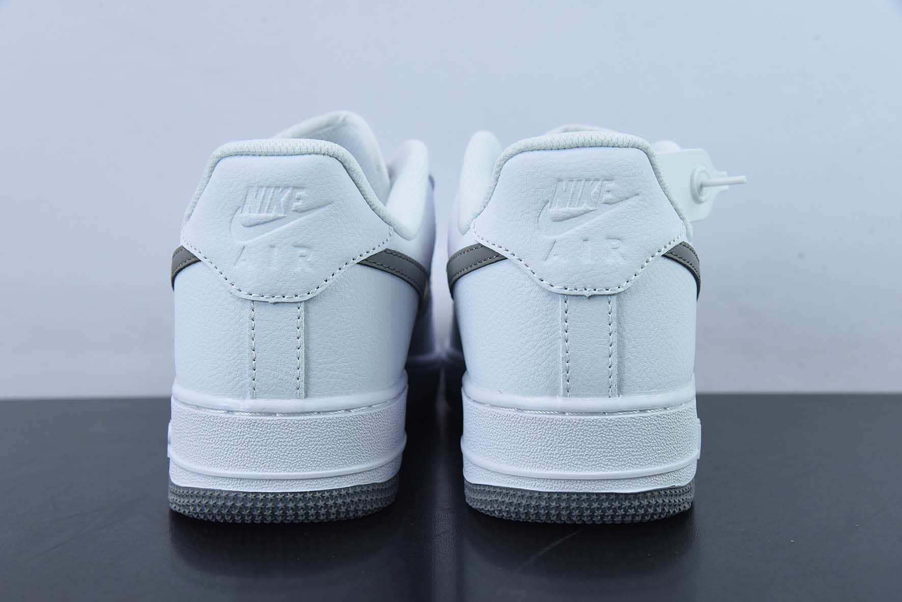 耐克Nike Air Force 1'07 Low 白灰满天星空军一号低帮休闲板鞋纯原版本 货号：AH0286-111