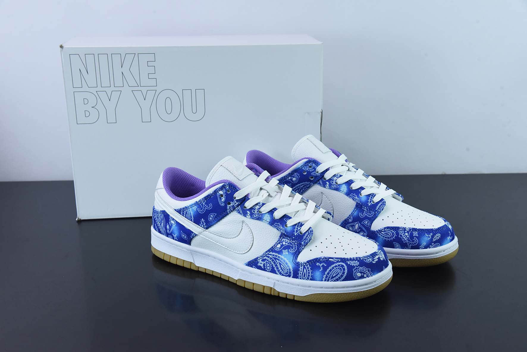 耐克Nike SB Dunk Low Retro SP 专属定制“白浅蓝腰果花SB低帮滑板鞋纯原版本 货号：CT5053-041