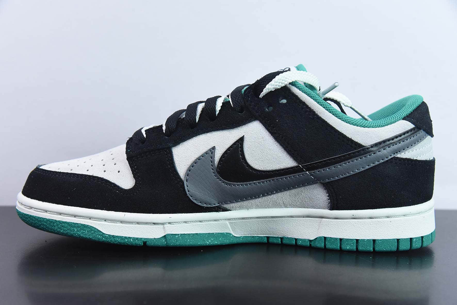 耐克Nike SB Dunk Low 85 黑灰双勾绑带黑绿 SB低帮运动休闲板鞋纯原版本 货号：DO9457-133