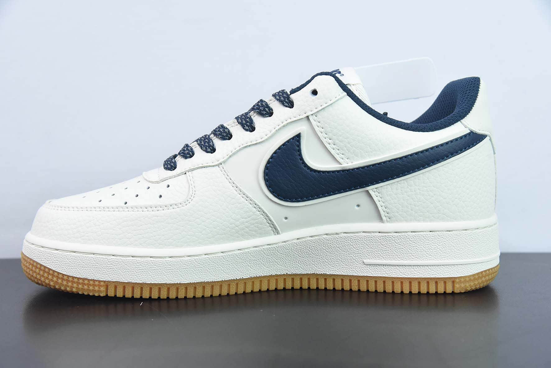 耐克NIke Air Force 1 '07 Low “米深蓝满天星”空军一号低帮休闲板鞋纯原版本 货号：HD1689-104