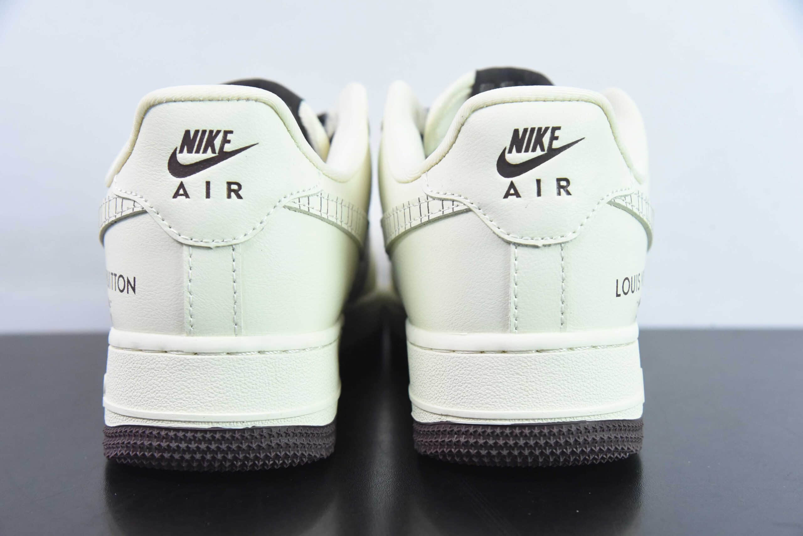 耐克Nike Air Force 1‘07 Low LV联名柔米深棕空军一号低帮休闲板鞋纯原版本 货号：CT3228-300