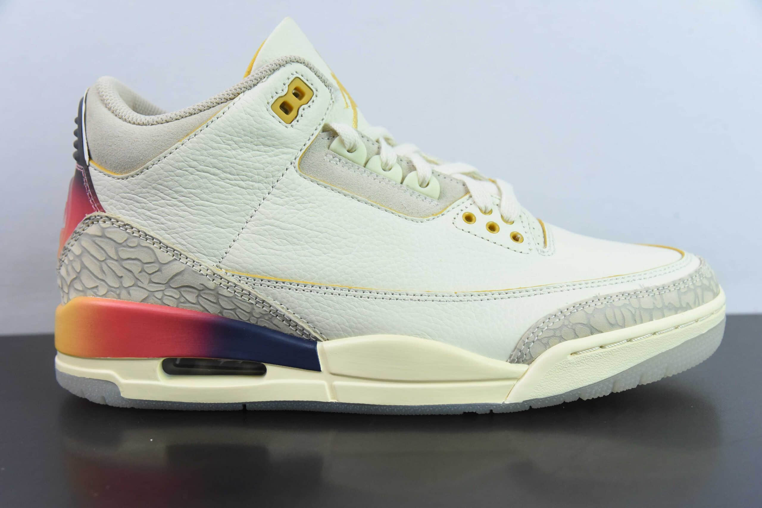 乔丹Air Jordan 3 Retro AJ3彩虹渐变男子复古文化篮球鞋纯原版本 货号：FN0344-901