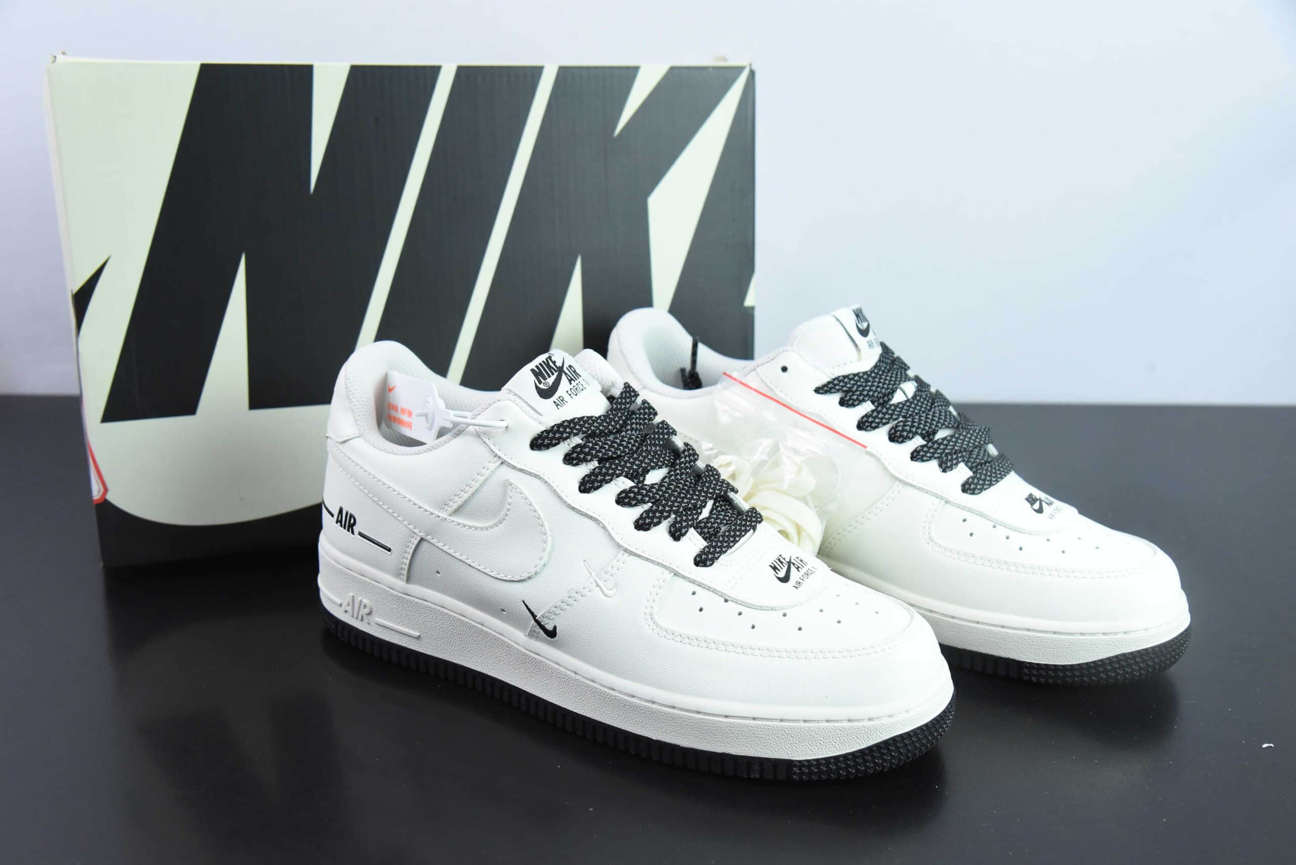 耐克Nike Air Force 1'07 Low米黑三勾满天星空军一号低帮休闲板鞋纯原版本 货号：CJ1379-602