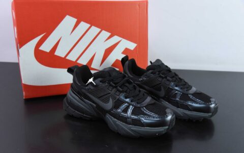 耐克Nike Wmns V2K Runtekk LowBlack全黑暗灰复古潮系列未来复古老爹风百搭休闲运动慢跑鞋纯原版本 货号：FD0736-001