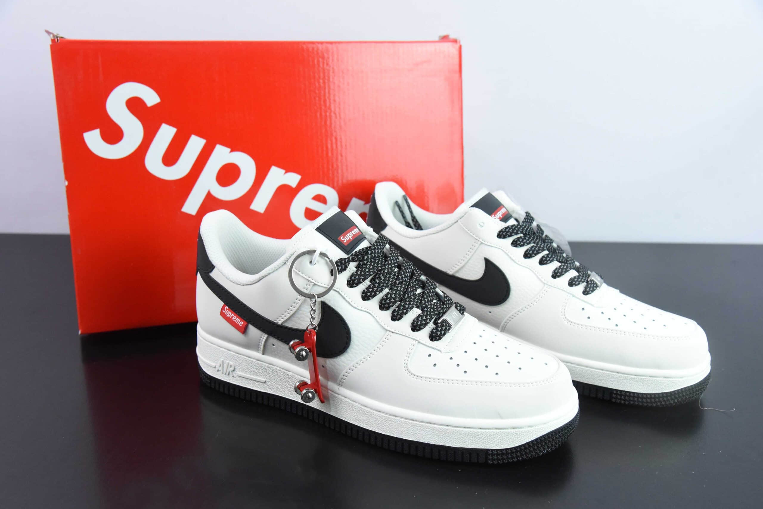 耐克NIke Air Force 1 '07 Low “Supreme联名米黑” 空军一号低帮休闲板鞋纯原版本 货号：HD1968-009 