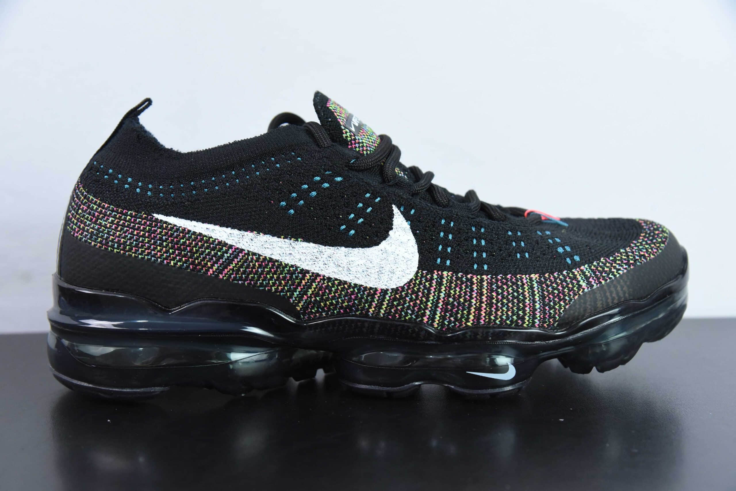 耐克Nike Air VaporMax 2023 Flyknit FKBlack Multi-Color2023款大气垫系列针织黑白彩虹低帮针织休闲运动全掌气垫慢跑鞋纯原版本 货号：DV1678-008