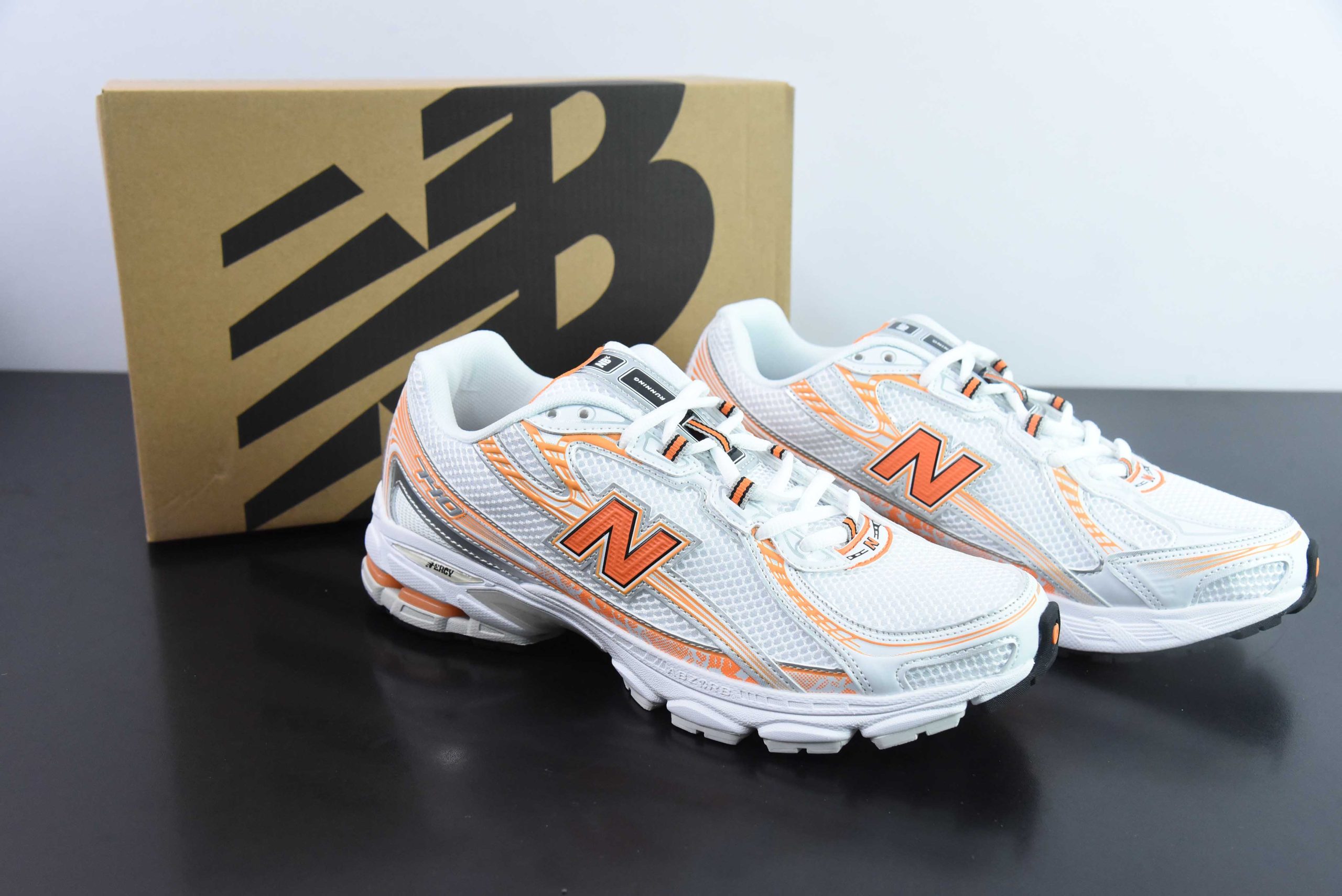 新百伦New Balance NB740系列白橙复古老爹风休闲运动慢跑鞋纯原版本 货号：MR740SE