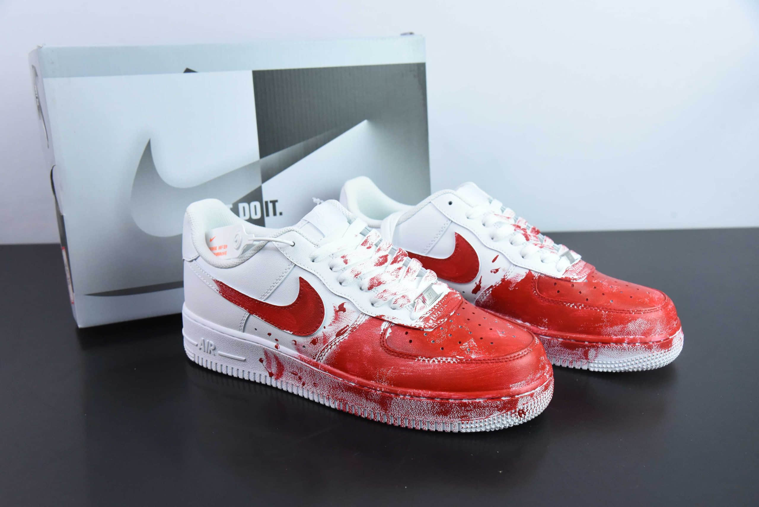 耐克Nike Air Force 1'07血腥红案发现场空军一号低帮休闲板鞋纯原版本 货号：315122-211 