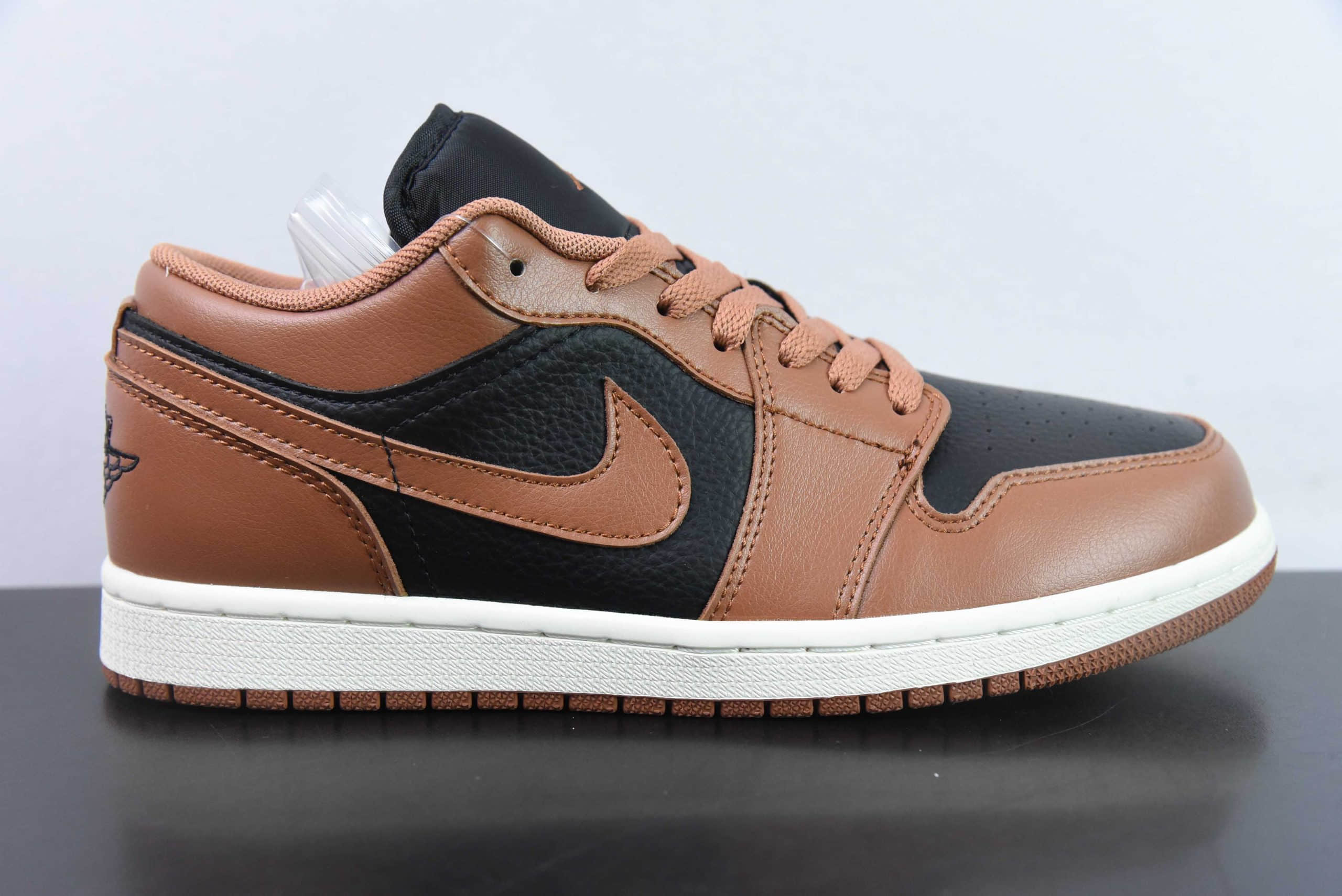 乔丹Air Jordan 1 Retro Low WMNS Archaeo Brown AJ1黑棕低帮复古文化篮球鞋纯原版本 货号：DC0774-021