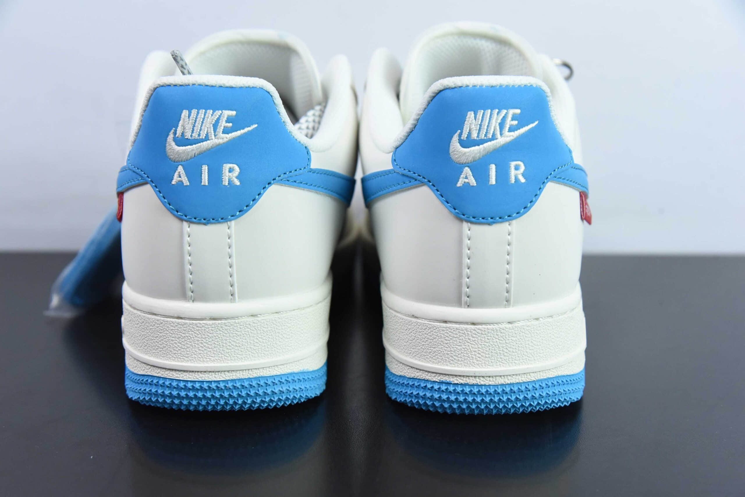 耐克Nike Air Force 1 Low 07 x Supreme联名白蓝满天星空军一号低帮休闲板鞋纯原版本 货号：HD1968-024