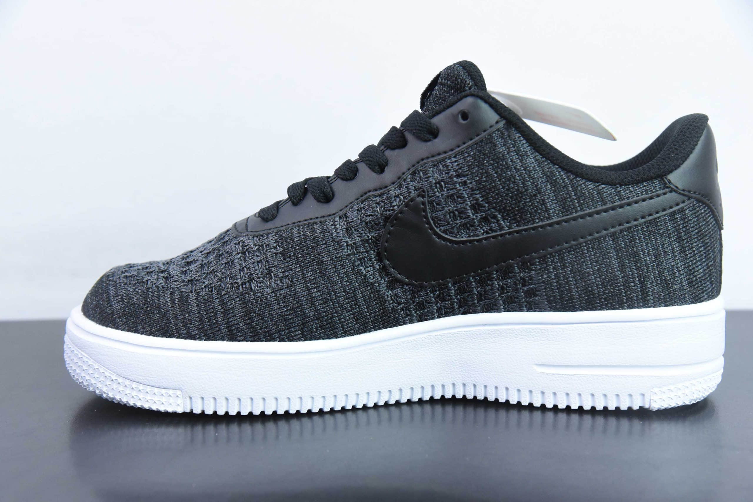 耐克Nike Air Force 1'07 Low 2.0黑飞线空军一号低帮休闲板鞋纯原版本 货号：CI0051-300