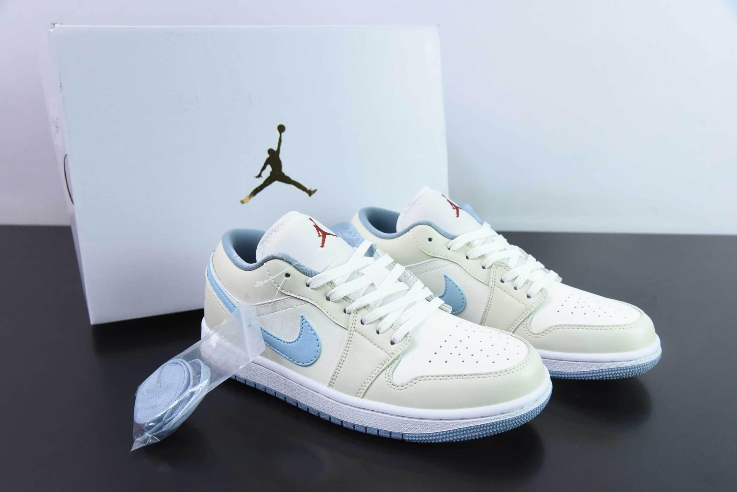 乔丹Air Jordan 1 Low 半岛小茶 AJ1乔1低帮休闲板鞋纯原版本 货号：DC0774-164 