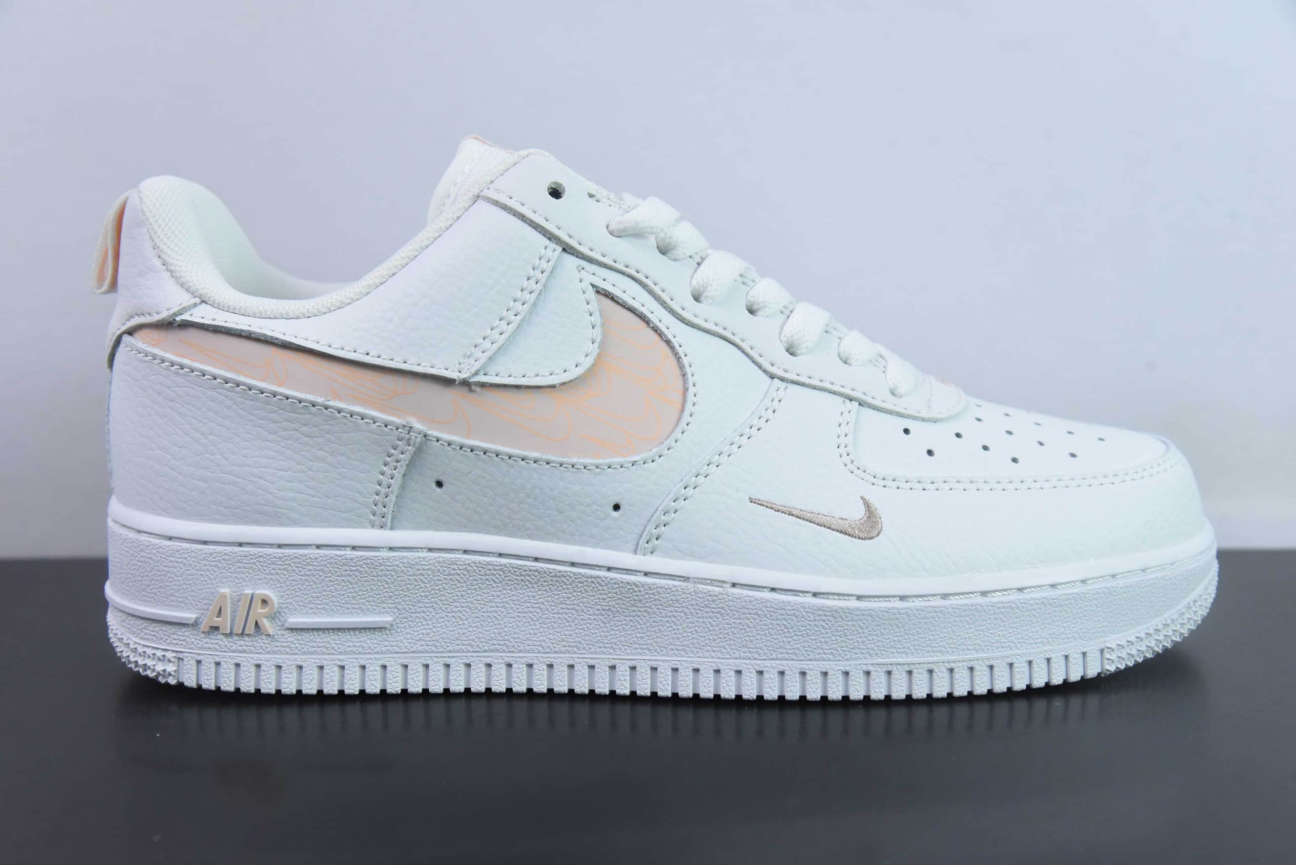 耐克Nike Air Force 1´07 Low 白樱花粉小双钩空军一号低帮百搭休闲运动板鞋纯原版本 货号：FB8971-700 