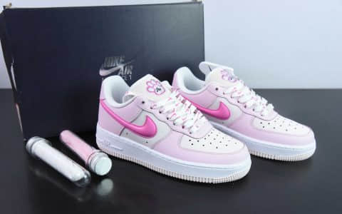 耐克Nike Air Force 1 Low 07 猫爪白粉空军一号低帮休闲板鞋纯原版本 货号：HM3696-661