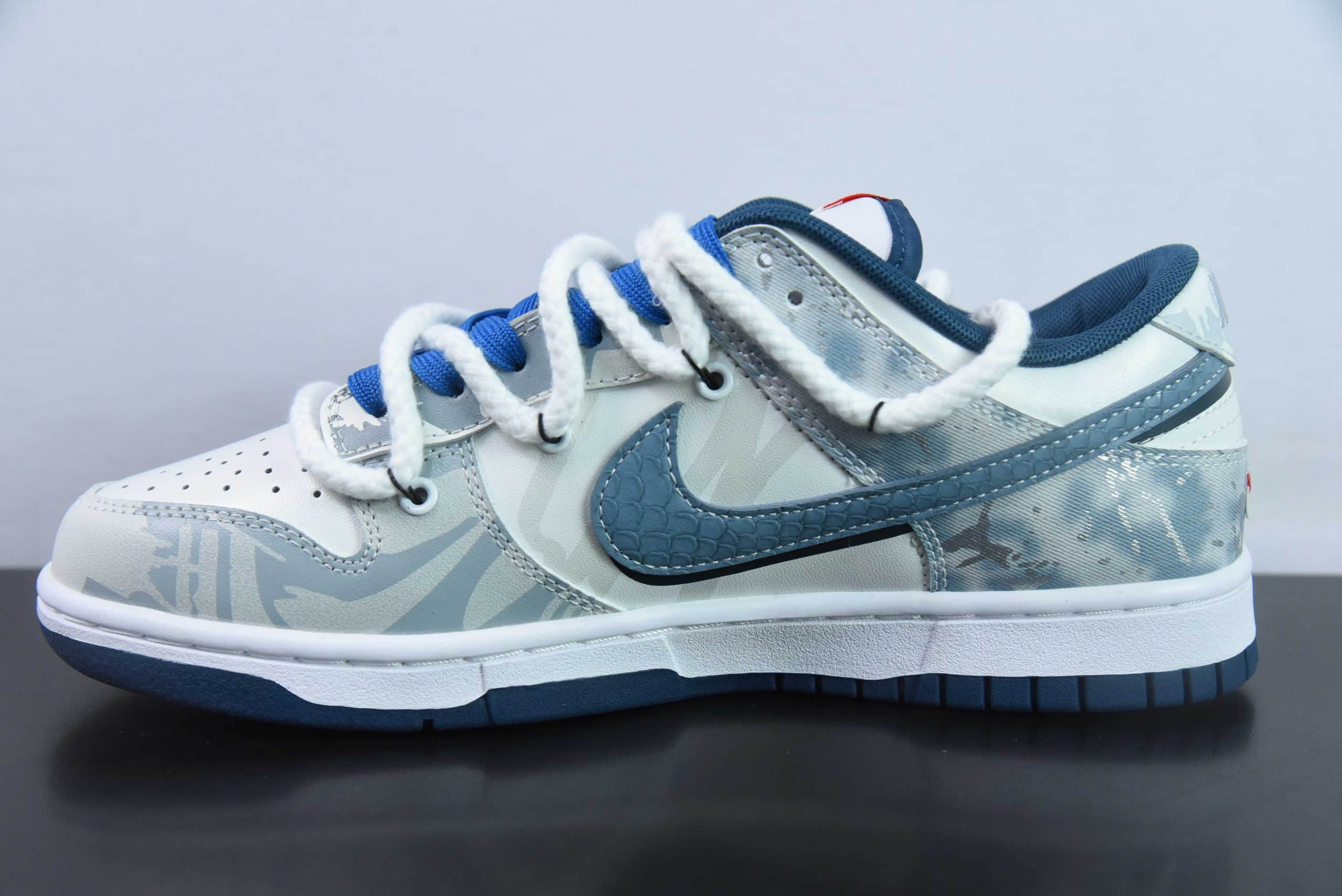 耐克Nike SB Dunk Low 乘浪钓手竭泽而渔解构抽绳鞋带SB低帮休闲滑板鞋纯原版本 货号：DD1391-400 