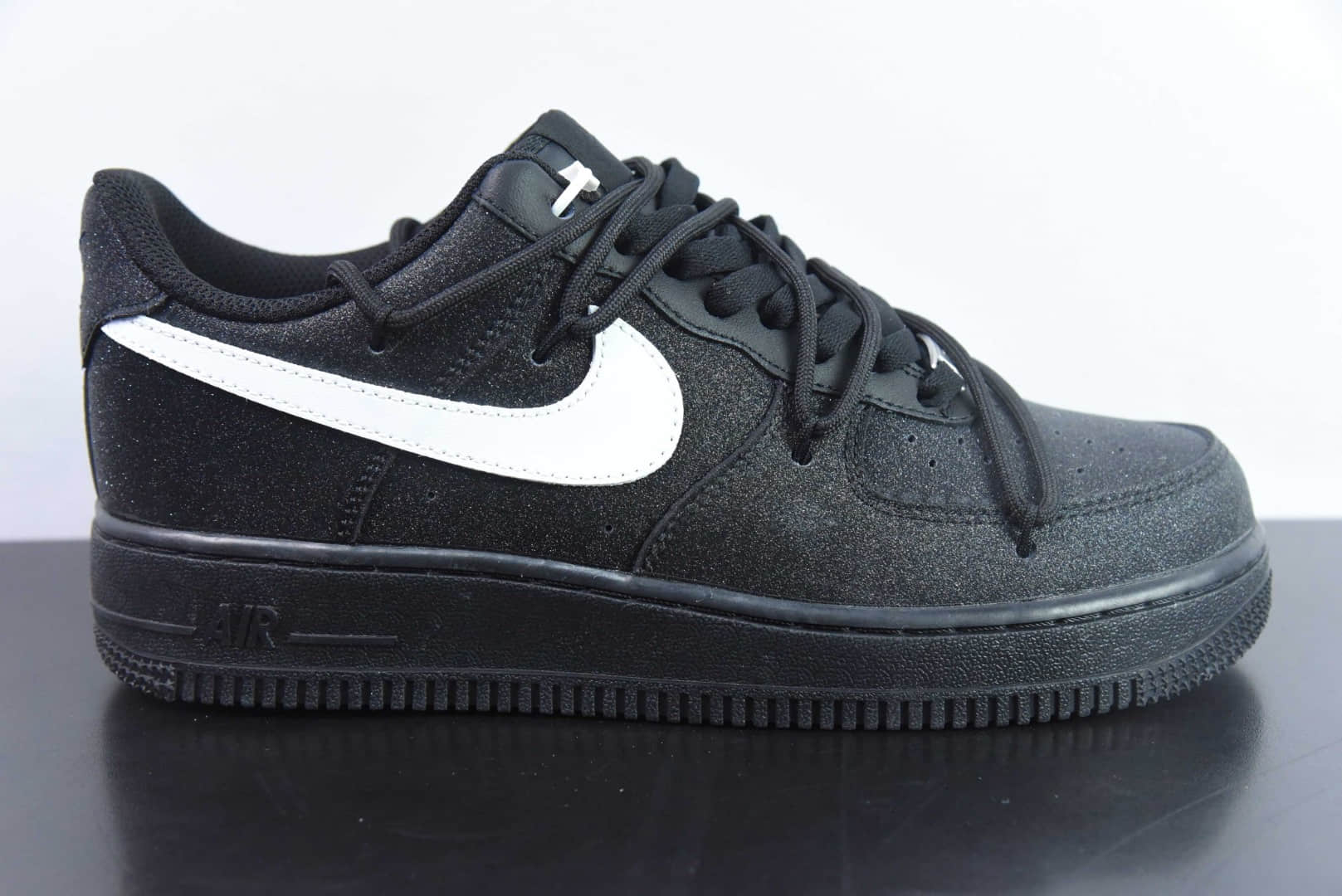 耐克Nike Air Force 1´07 Low 黑白满天星满钻空军一号低帮百搭休闲运动板鞋纯原版本 货号：ZH0316-032