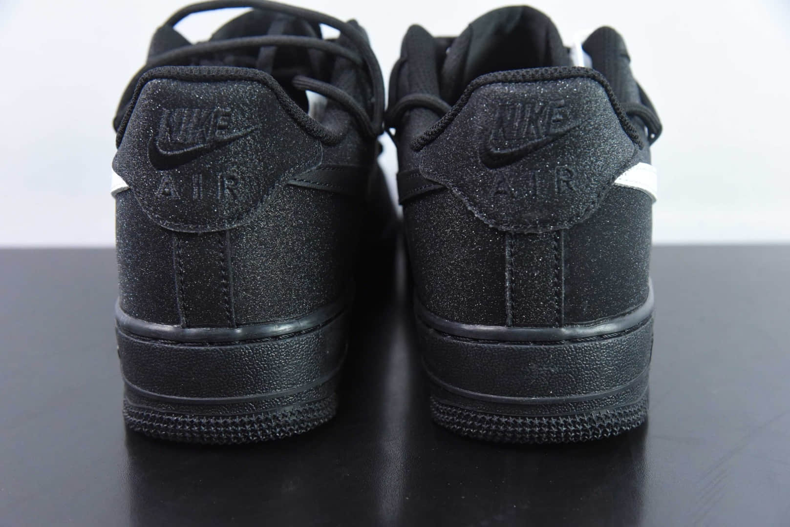 耐克Nike Air Force 1´07 Low 黑白满天星满钻空军一号低帮百搭休闲运动板鞋纯原版本 货号：ZH0316-032