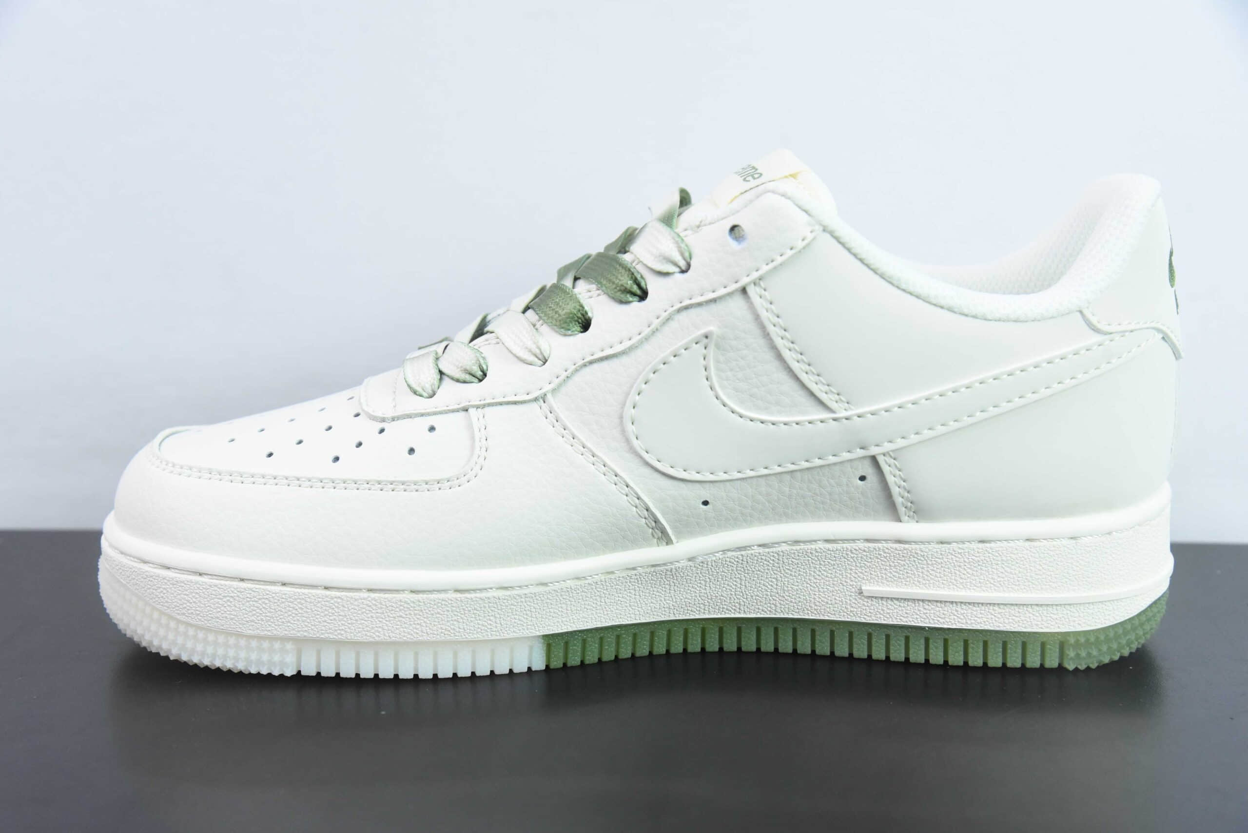 耐克Nike Supreme x Air Force 1 Low米白绿空军一号低帮休闲板鞋纯原版本 货号：BB7577-213