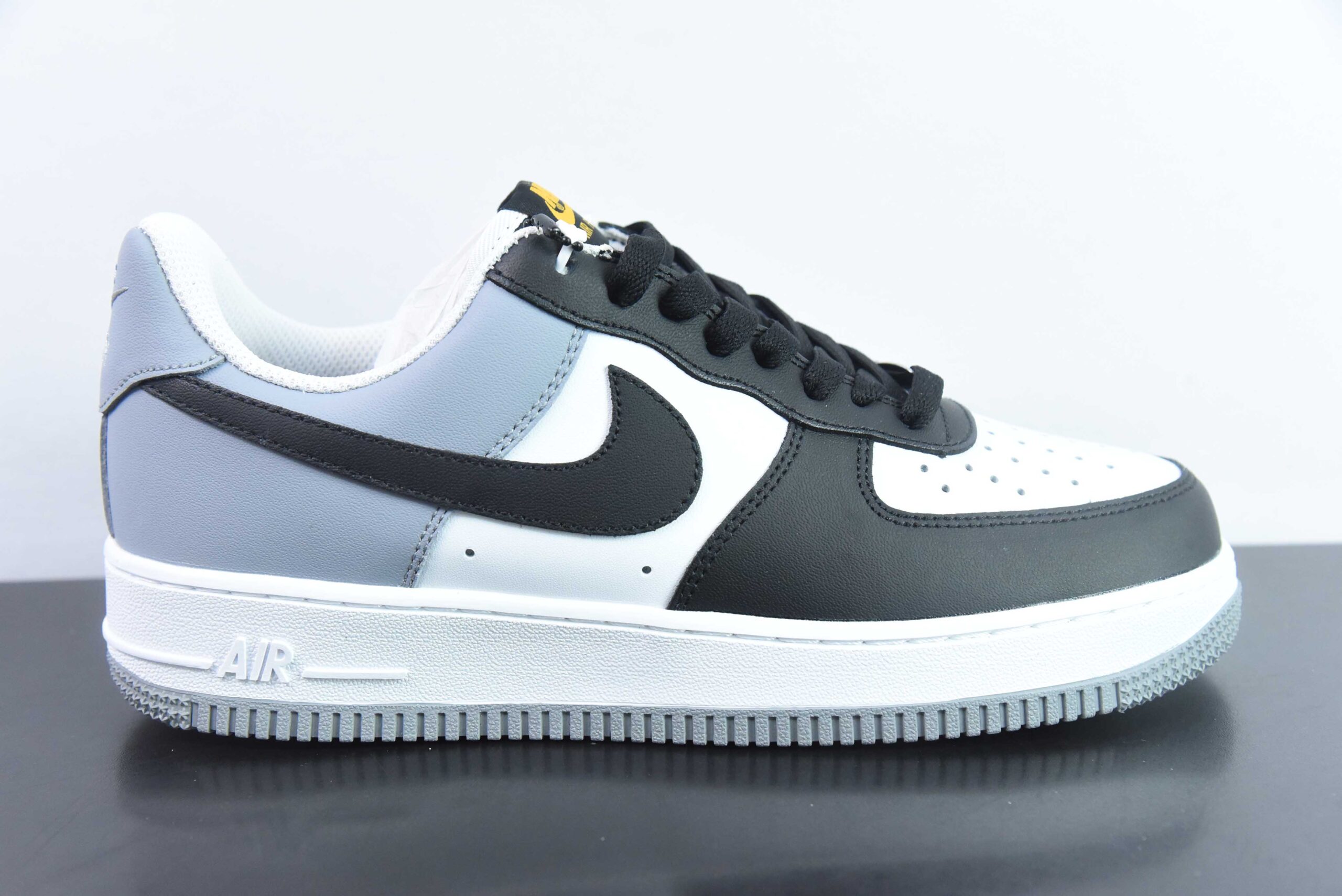 耐克Nike Air Force 1 AF1黑白灰空军一号低帮休闲板鞋纯原版本 货号：FB7162-081