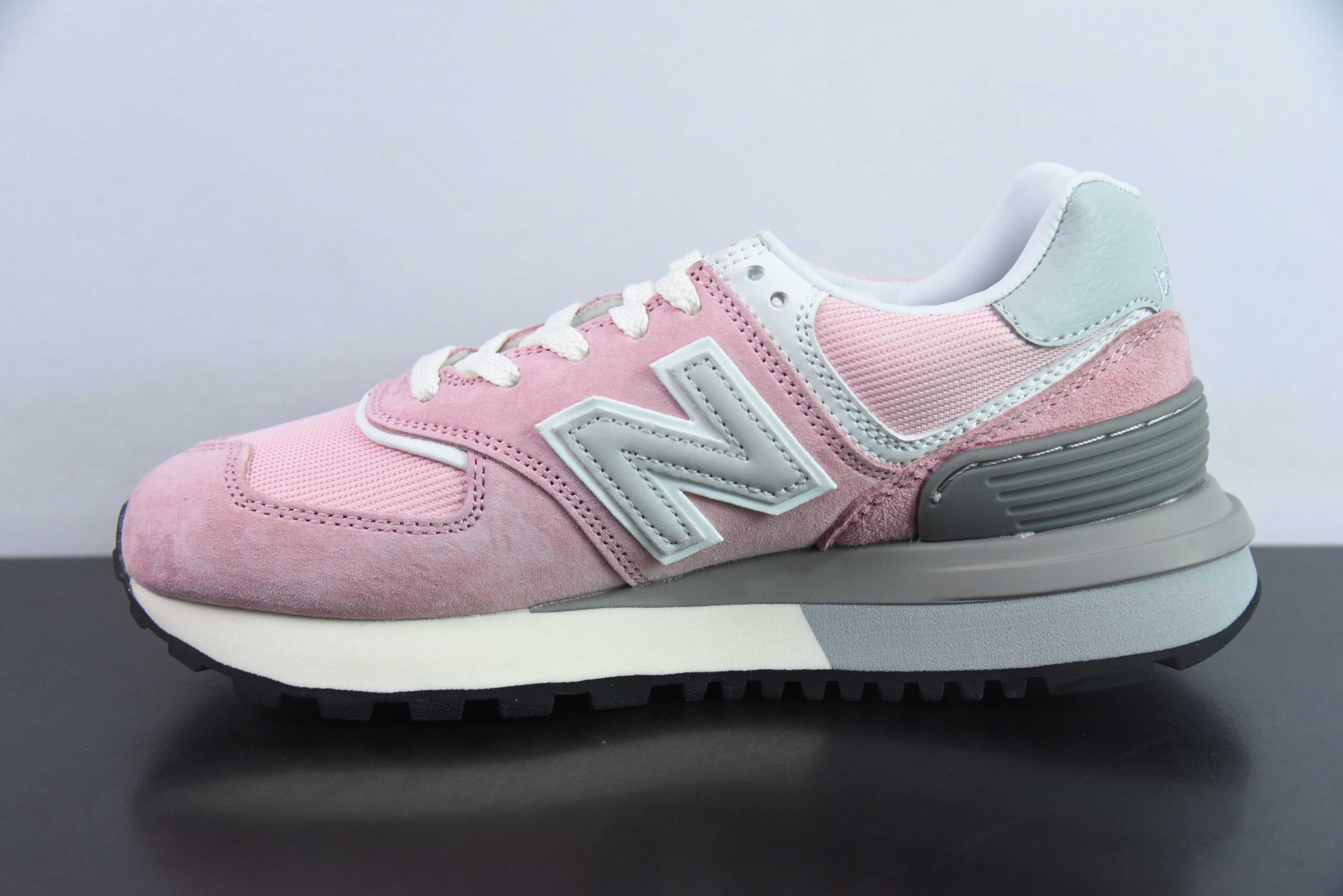 新百伦New Balance U574灰粉低帮复古休闲运动慢跑鞋纯原版本 货号：U574LGOP 