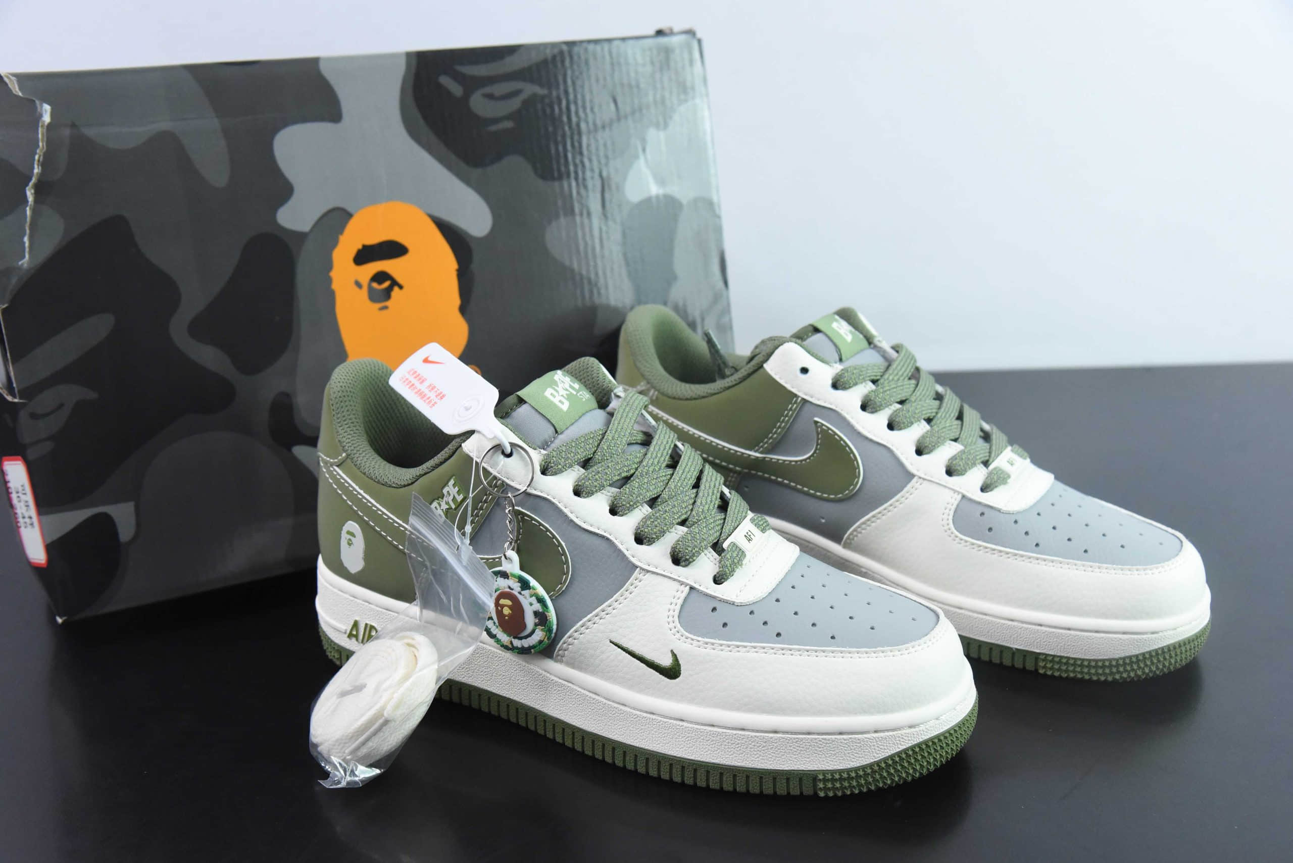 耐克Nike Air Force 1'07 Low Bape联名深绿米灰空军一号低帮休闲板鞋纯原版本 货号：BB6566-205