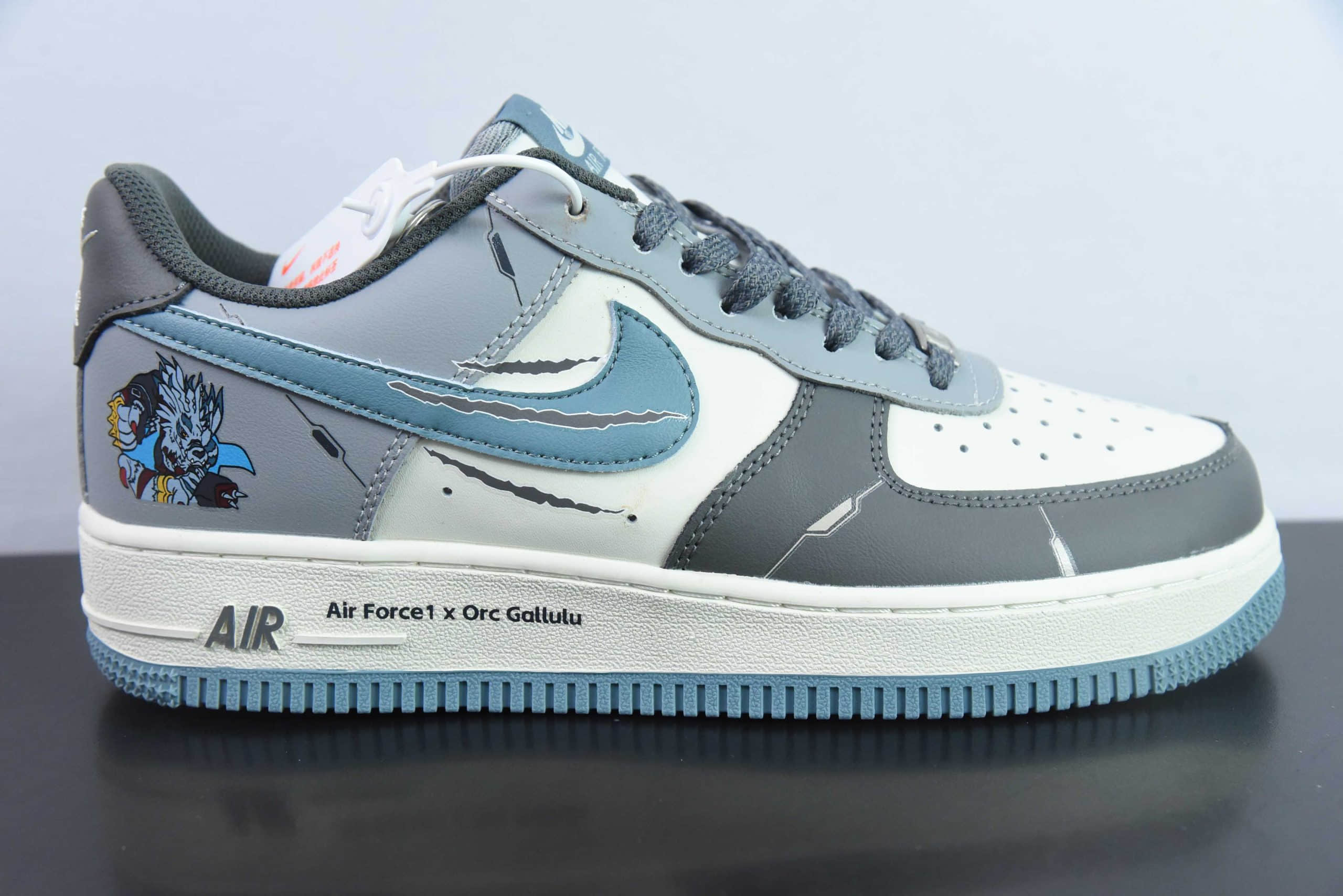 耐克Nike Air Force 1'07 Low Galuru 数码宝贝主题空军一号低帮休闲板鞋纯原版本 货号：CJ0304-310 