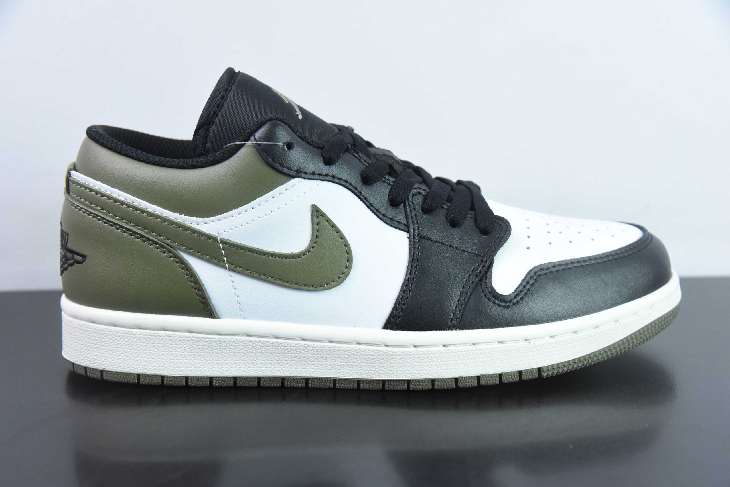 乔丹Air Jordan 1 Low Method of Make AJ1 乔1黑白绿低帮文化休闲运动板鞋纯原版本 货号：553558-092