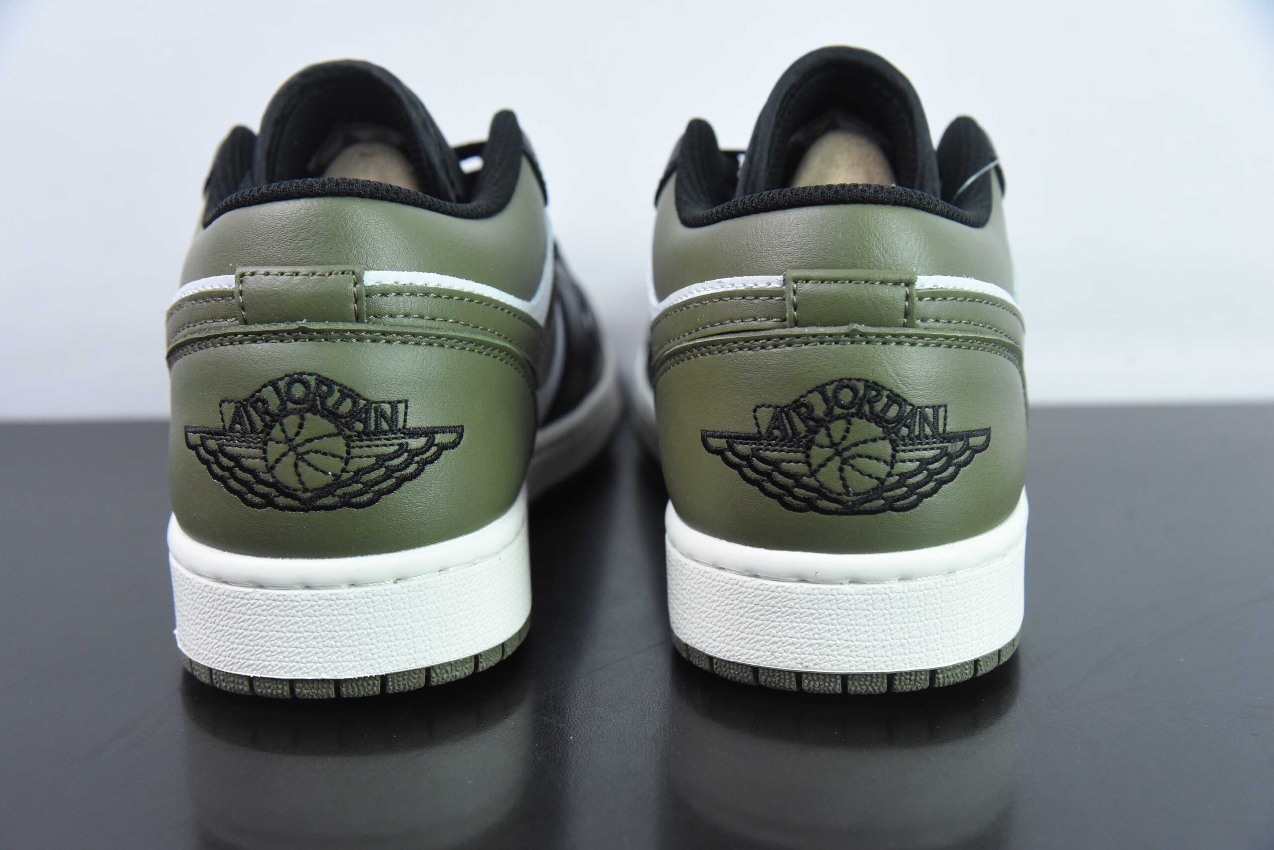 乔丹Air Jordan 1 Low Method of Make AJ1 乔1黑白绿低帮文化休闲运动板鞋纯原版本 货号：553558-092