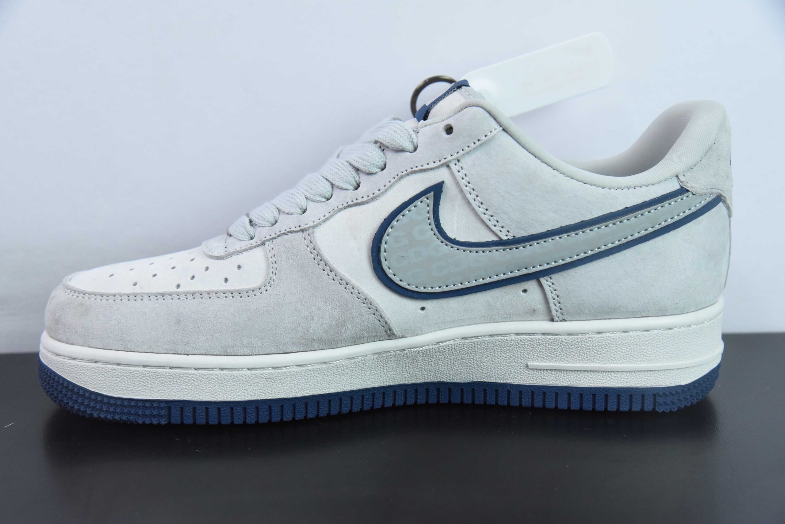 耐克Nike Air Force 1 AF1 CDG联名麂皮灰北面印花空军一号低帮休闲板鞋纯原版本 货号：HD1968-014 