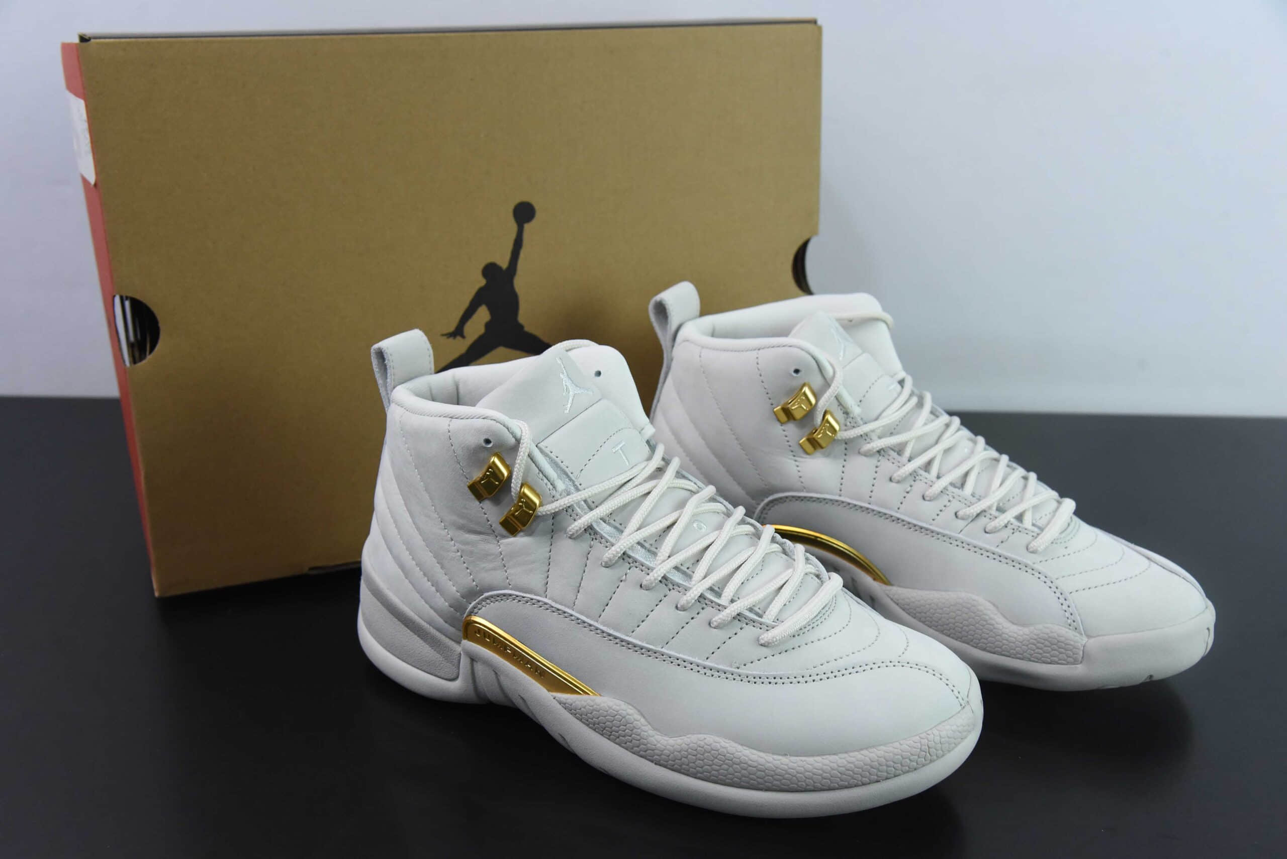 乔丹Air Jordan 12 Retro AJ12 乔12白金幻影高帮男子文化篮球鞋纯原版本 货号：FD9101-007