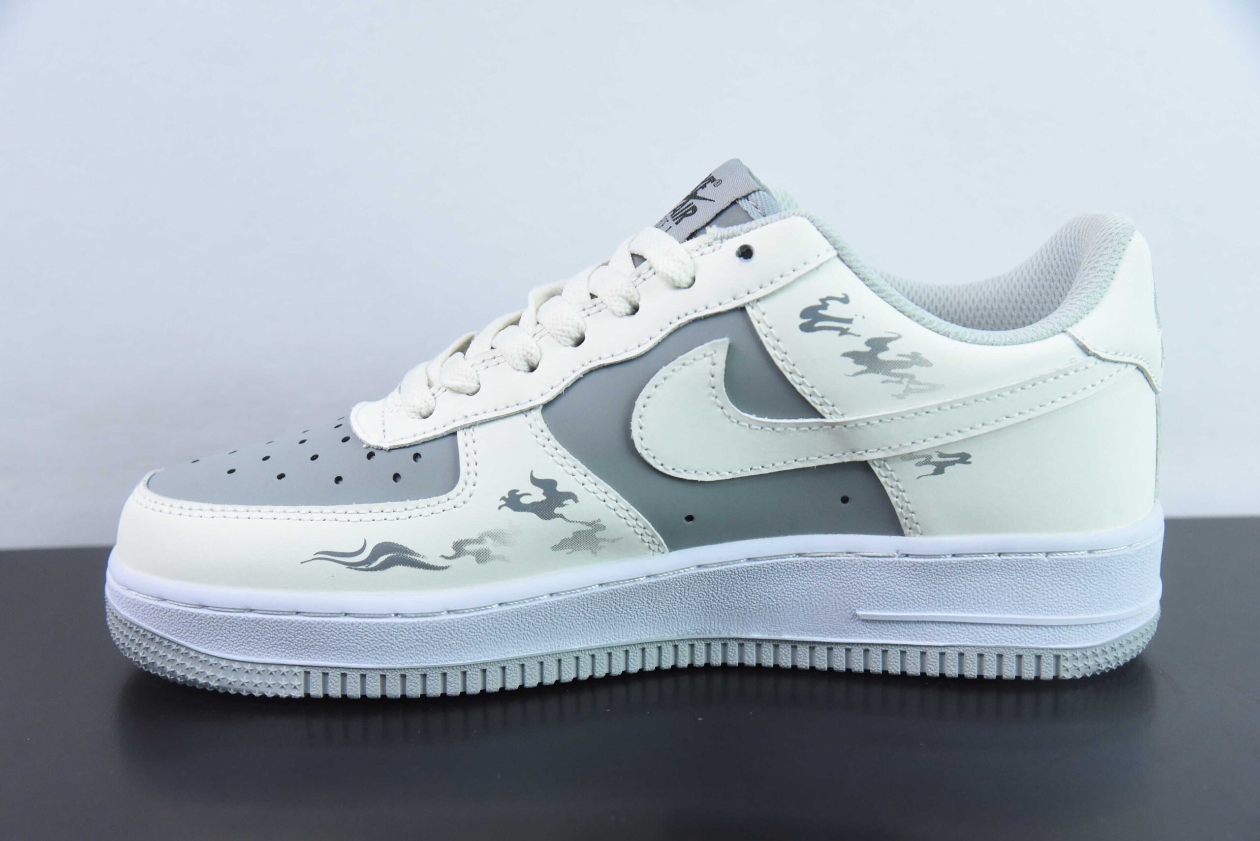 耐克Nike Air Force 1'07 Low Suan Ni 国潮风格狻猊空军一号低帮休闲板鞋纯原版本 货号：BV6088-103