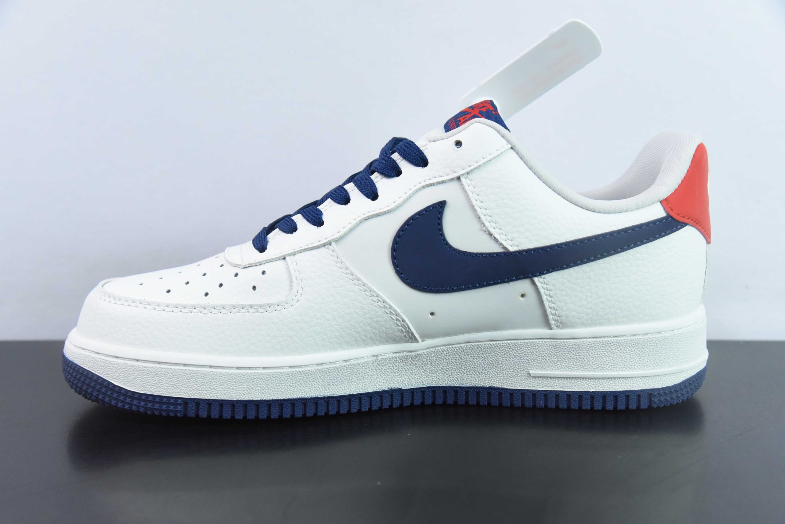 耐克Nike Air Force 1'07 Low 川久保玲联名米白深蓝空军一号低帮休闲板鞋纯原版本 货号：KK1988-001