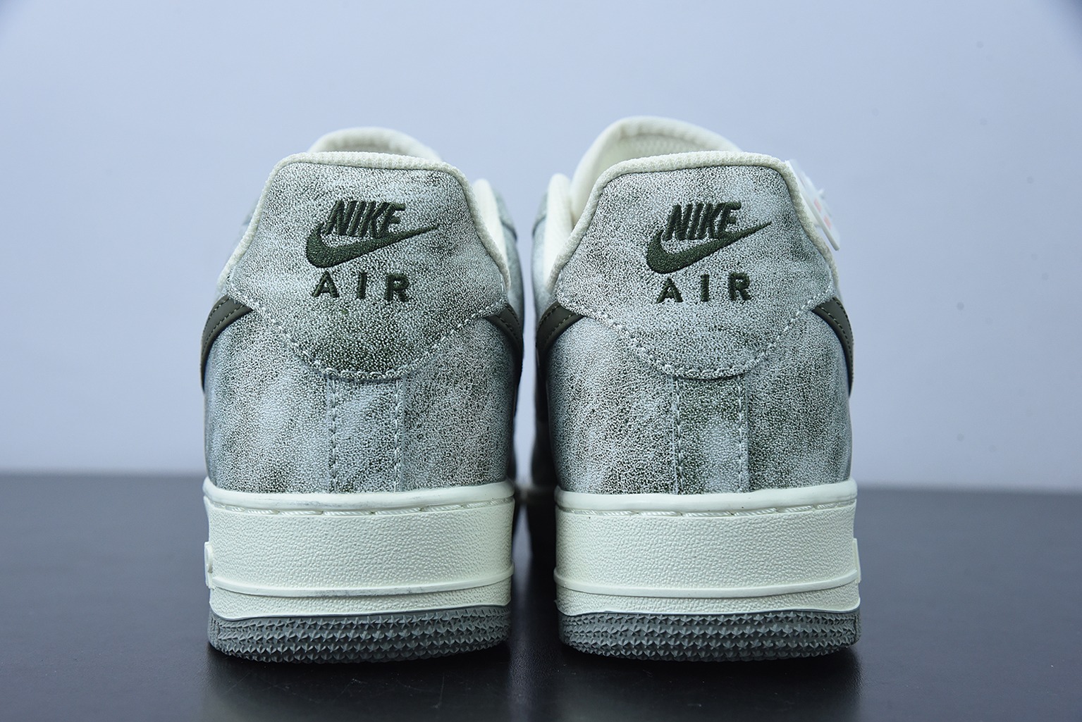 耐克Nike Air Force 1 Low ’07 岩石绿配色空军一号低帮休闲板鞋纯原版本 货号：BL5866-906 