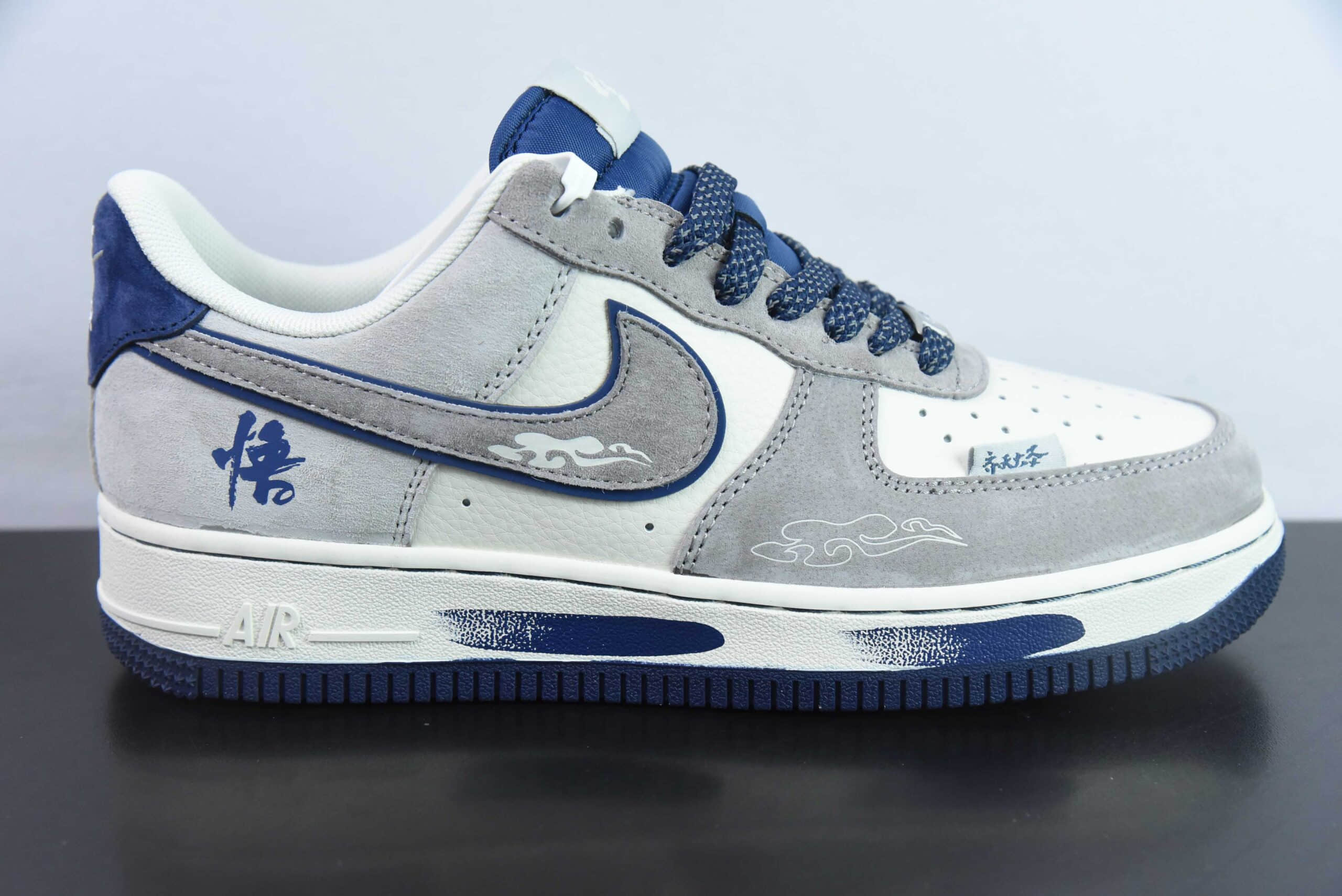 耐克Nike Air Force 1'07 Low 黑神话悟空涂鸦空军一号低帮休闲板鞋纯原版本 货号：DM1688-805 