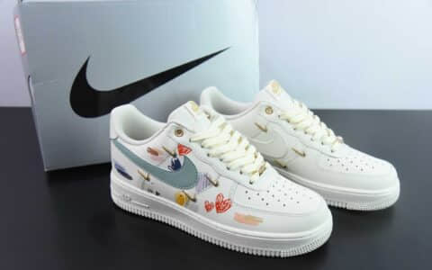 耐克Nike Air Force 1´07 Low 二次元主题薄荷曼波米金喷绘空军一号低帮百搭休闲运动板鞋纯原版本 货号：ZH0316-040