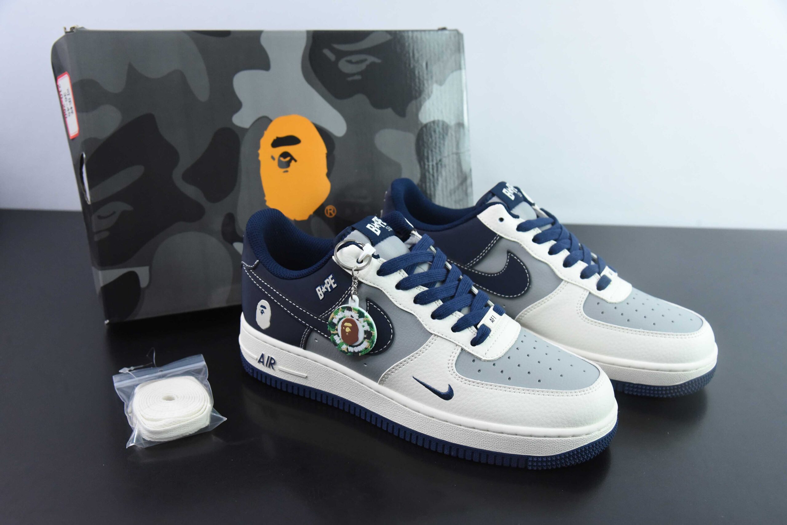 耐克NIke Air Force 1 '07 Low “Bape联名深蓝米灰”空军一号低帮休闲板鞋纯原版本 货号：BB6566-206