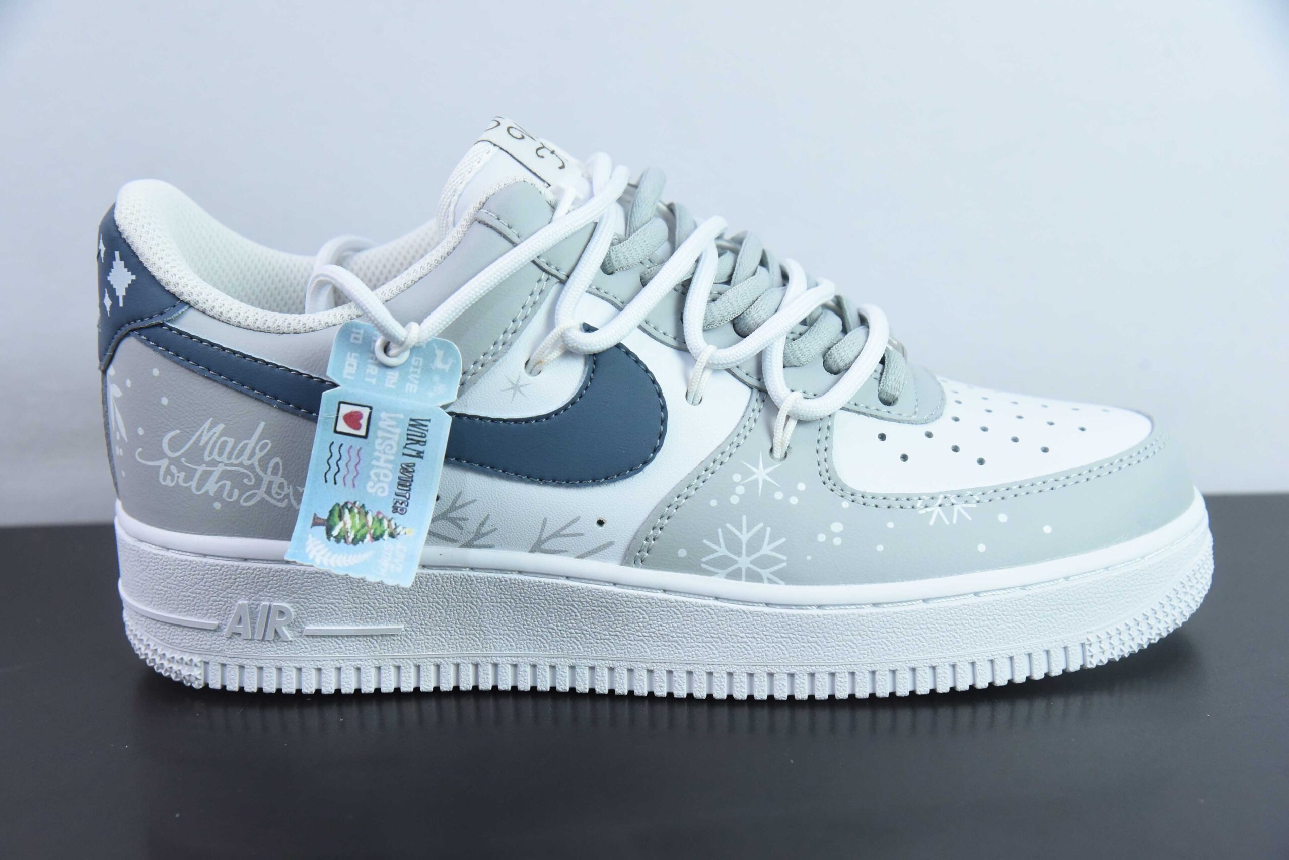 耐克Nike Air Force 1'07 Low 冰雪奇缘喷绘空军一号绑带低帮休闲板鞋纯原版本 货号：ZH0316-035