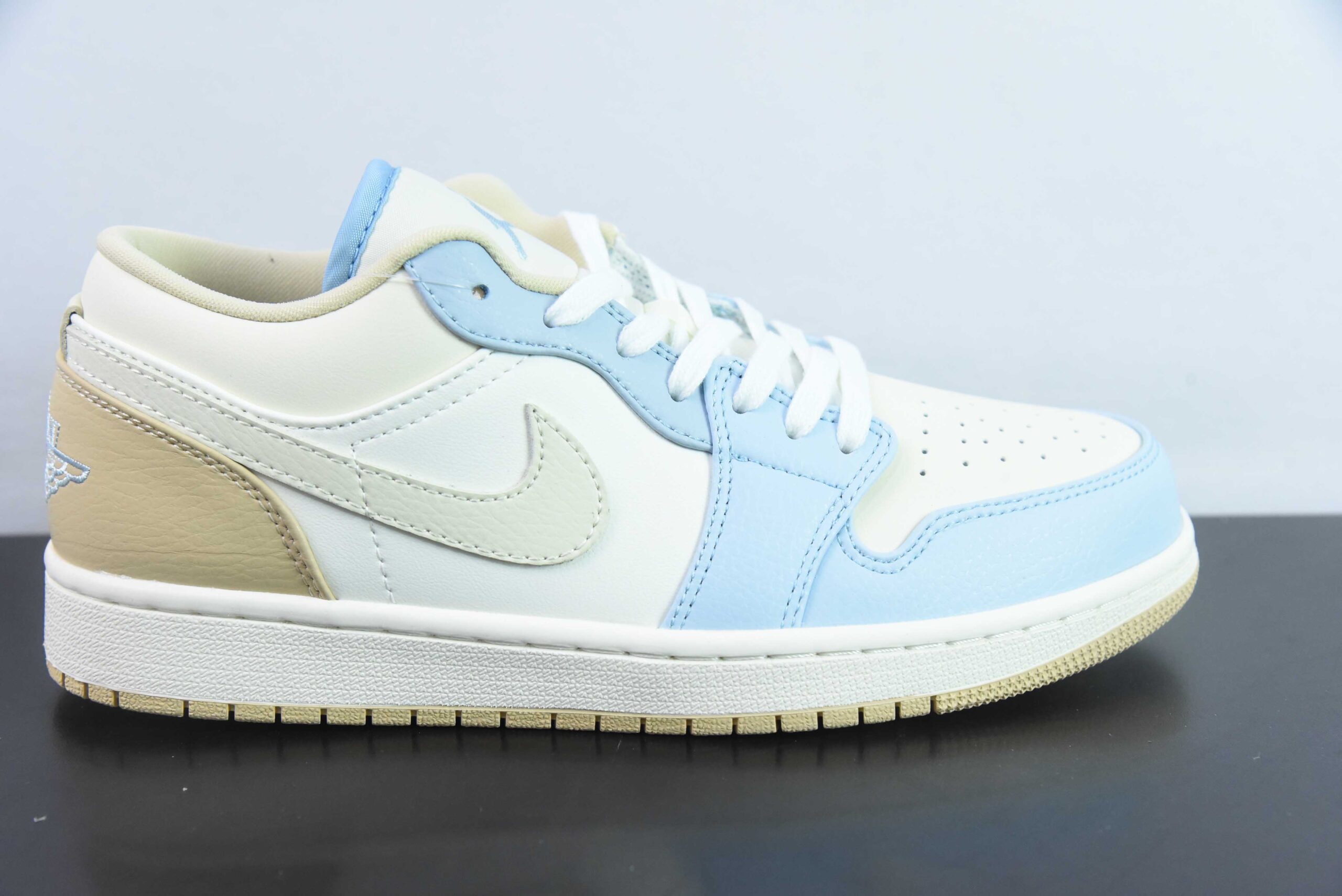 乔丹Air Jordan 1 Low OG AJ1 乔1米白蓝棕低帮文化篮球鞋纯原版本 货号：HQ4186-111