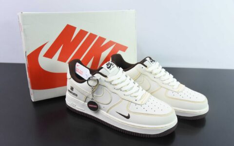 耐克NIke Air Force 1 '07 Low “UN联名米白黄线”空军一号低帮运动休闲鞋纯原版本 货号：KK3333-002