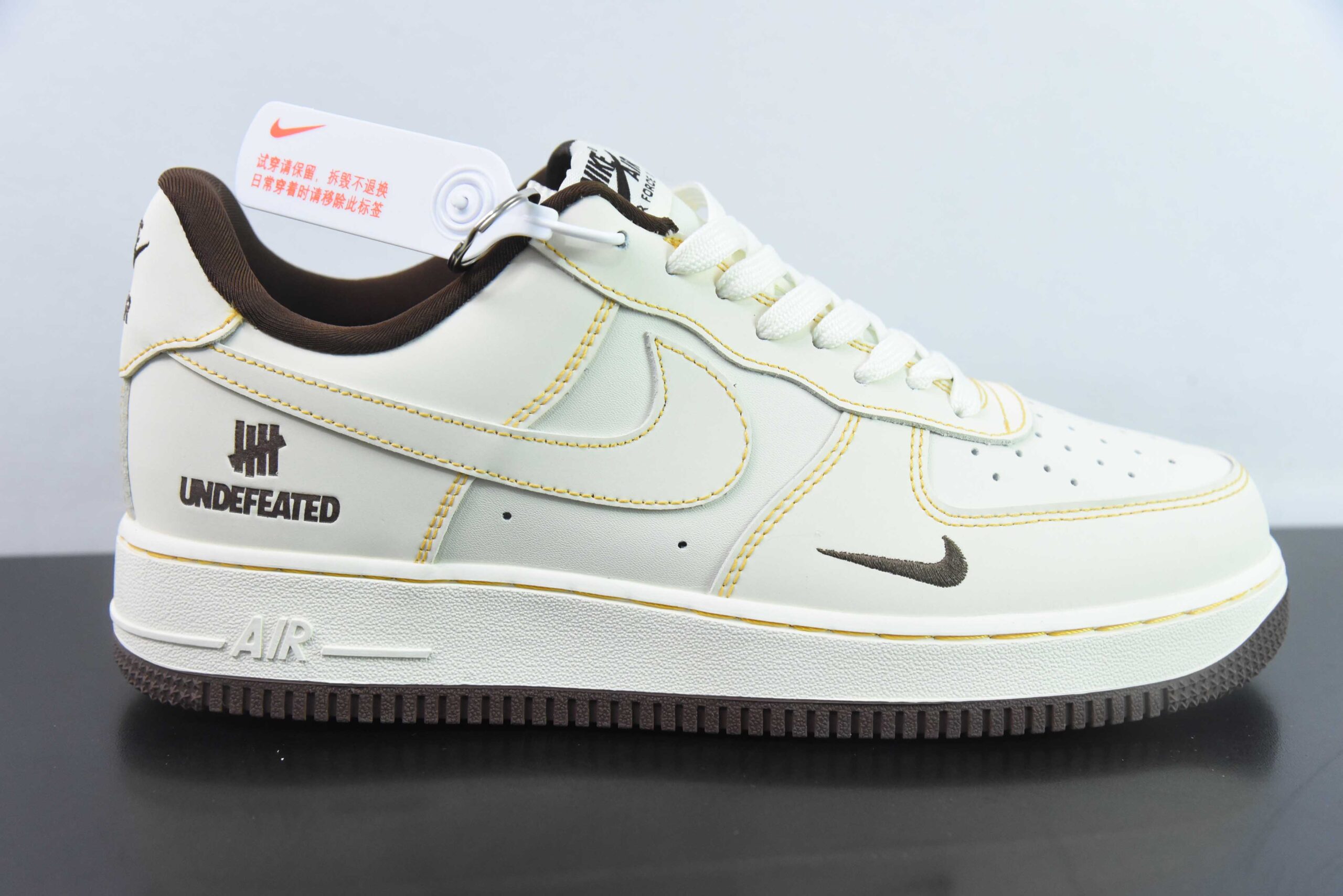 耐克NIke Air Force 1 '07 Low “UN联名米白黄线”空军一号低帮运动休闲鞋纯原版本 货号：KK3333-002