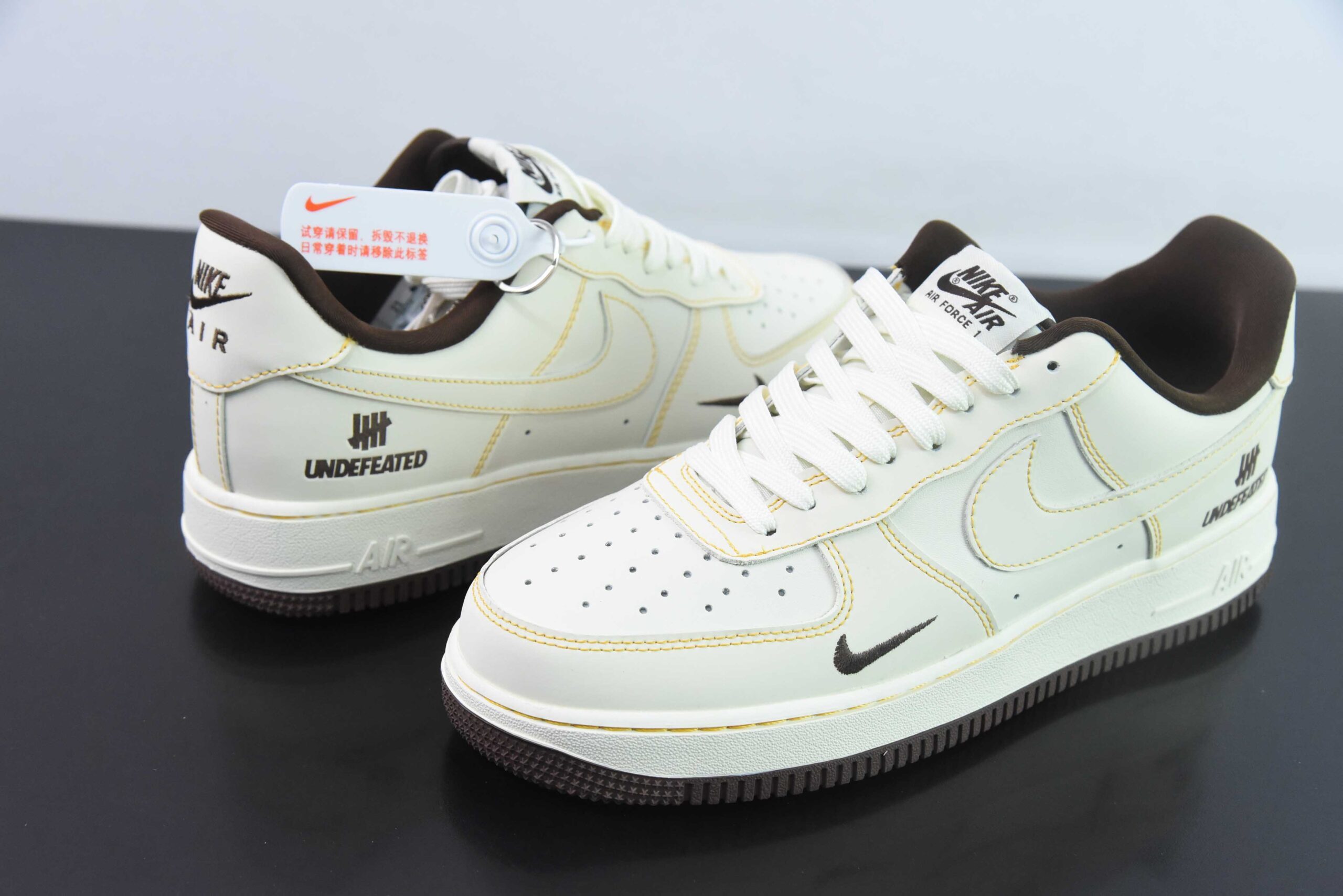 耐克NIke Air Force 1 '07 Low “UN联名米白黄线”空军一号低帮运动休闲鞋纯原版本 货号：KK3333-002