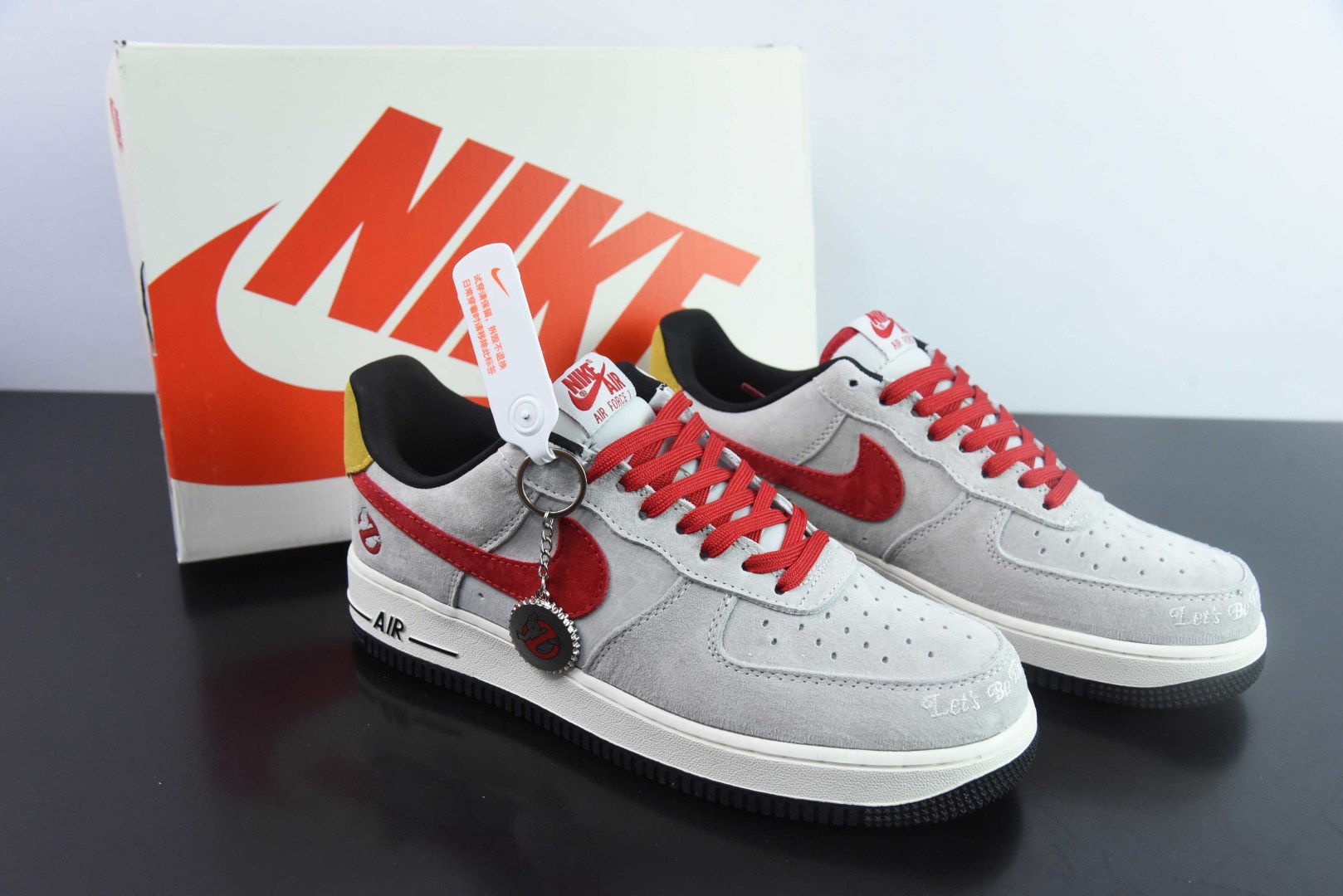 耐克Nike Air Force 1'07 Low 万圣节联名红灰猪八空军一号低帮休闲板鞋纯原版本 货号：KK1988-020 