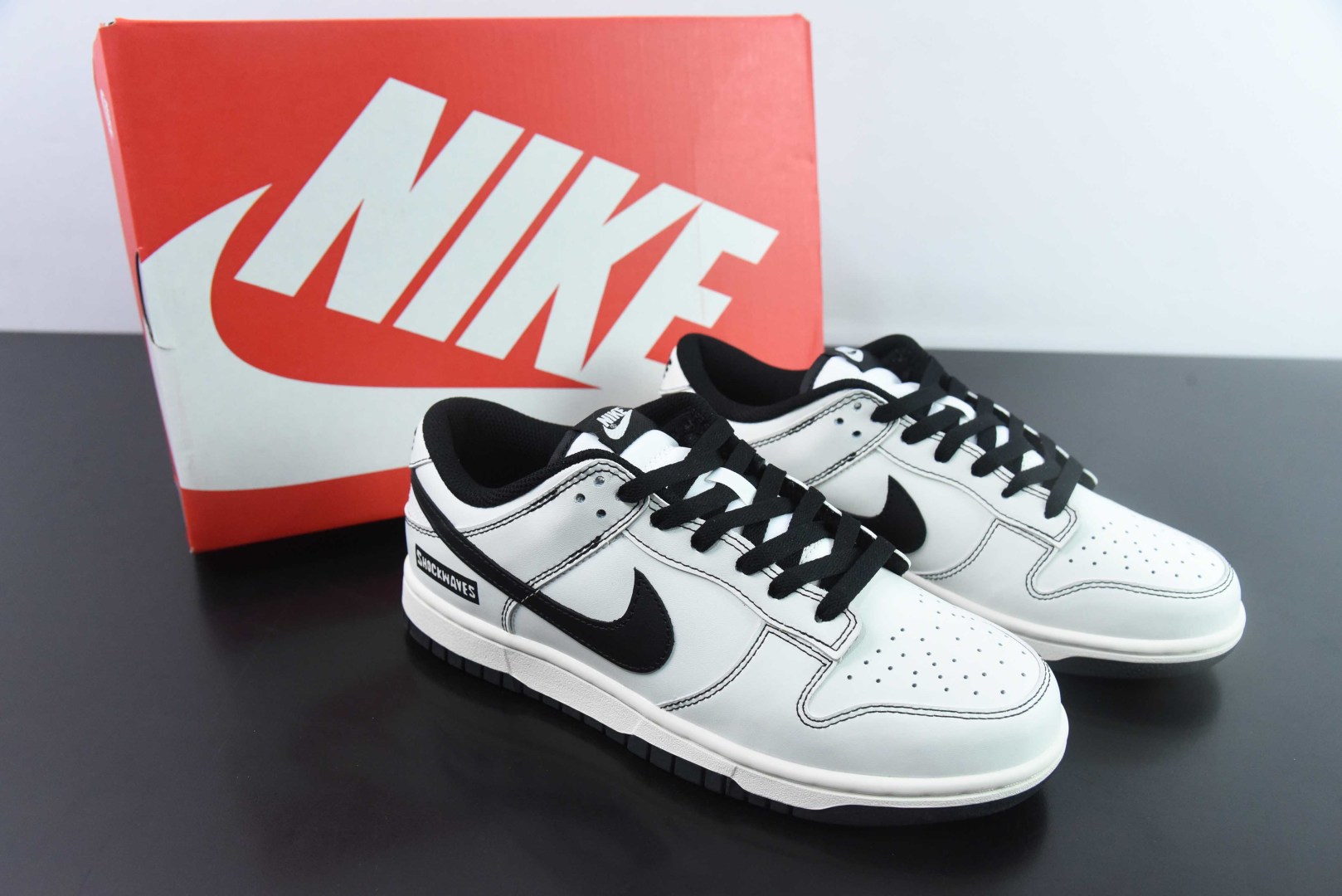 耐克Nike Dunk Low Panda 线条黑白熊猫氧化做旧高街潮流复古SB低帮休闲板鞋纯原版本 货号：DD1391-100