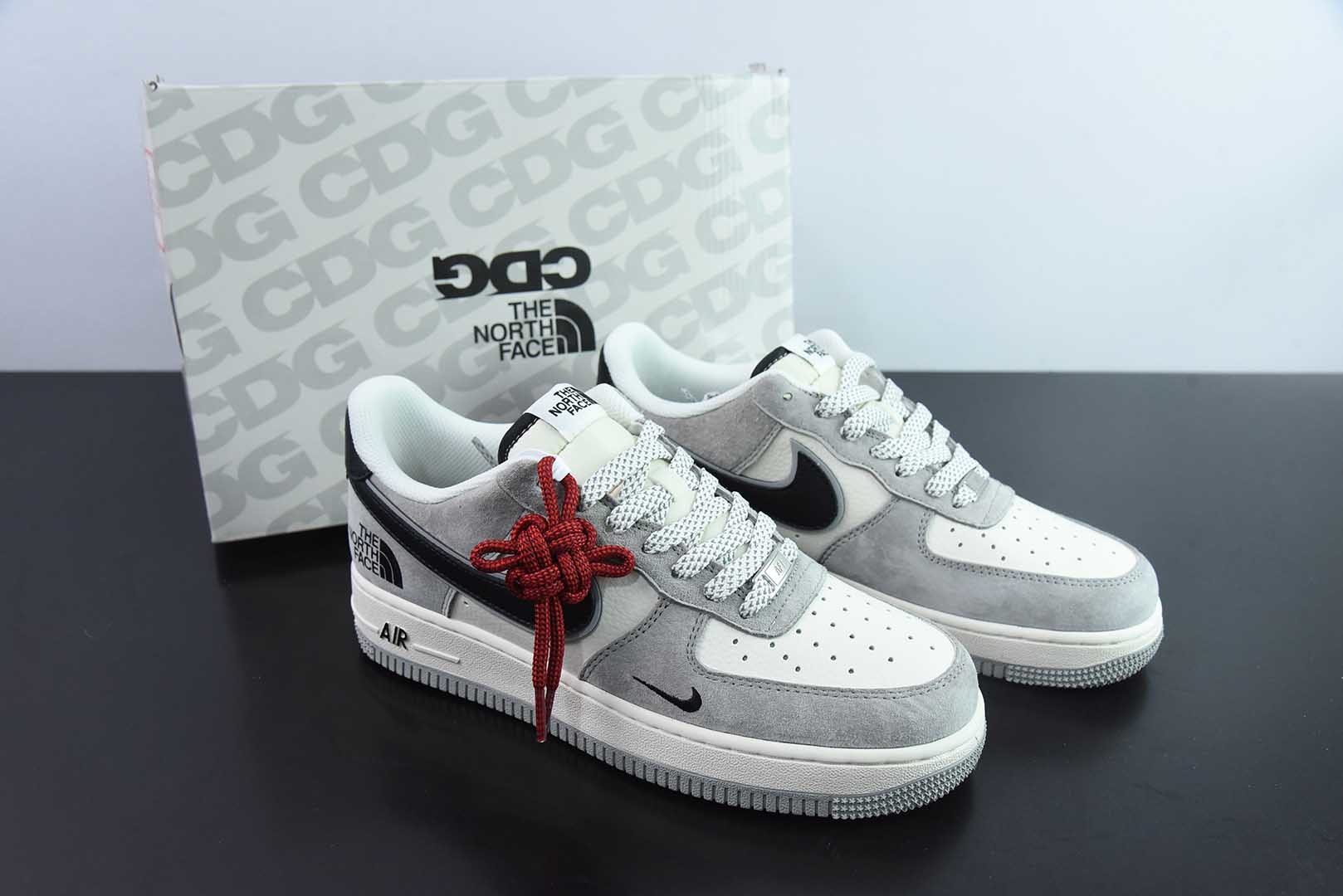 耐克Nike Air Force 1 Low 07 x The North Face北面联名白灰黑小钩满天星空军一号低帮休闲板鞋纯原版本 货号：XZ6188-763 