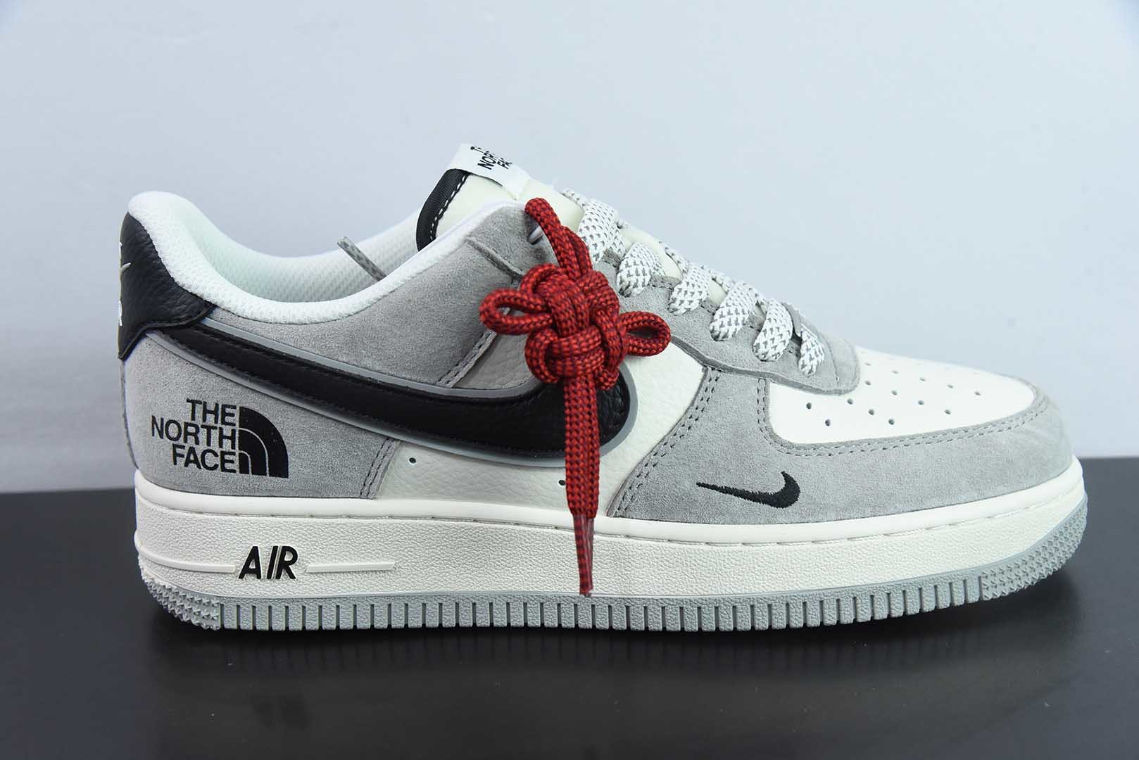 耐克Nike Air Force 1 Low 07 x The North Face北面联名白灰黑小钩满天星空军一号低帮休闲板鞋纯原版本 货号：XZ6188-763 